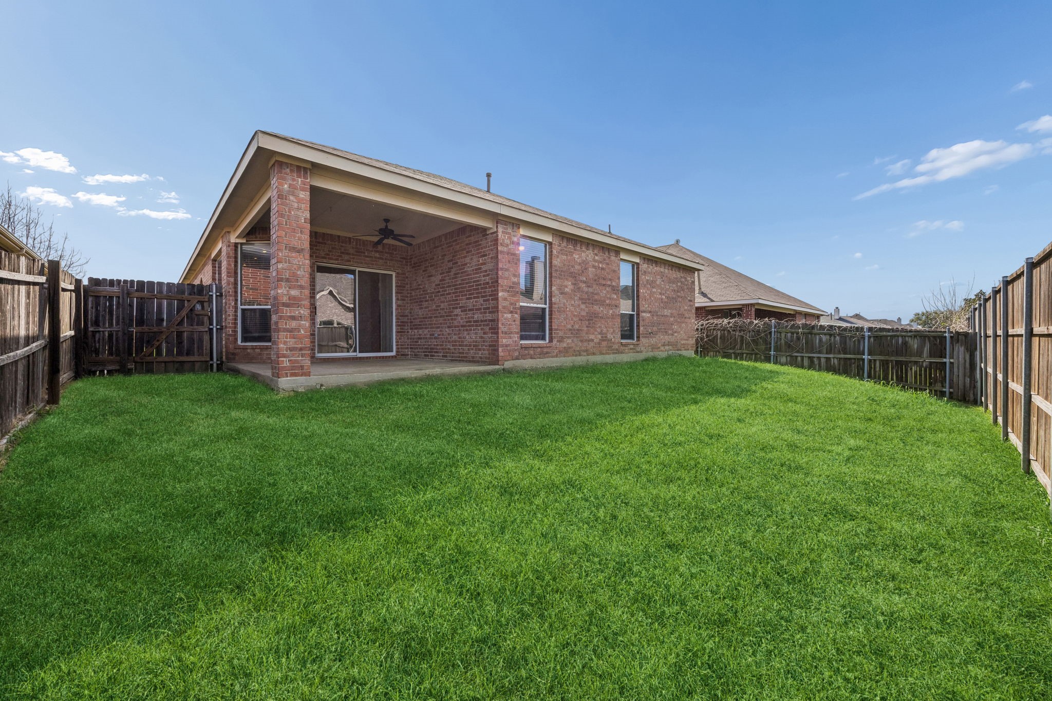 9528 Willow Branch Way, Fort Worth, TX, 76036