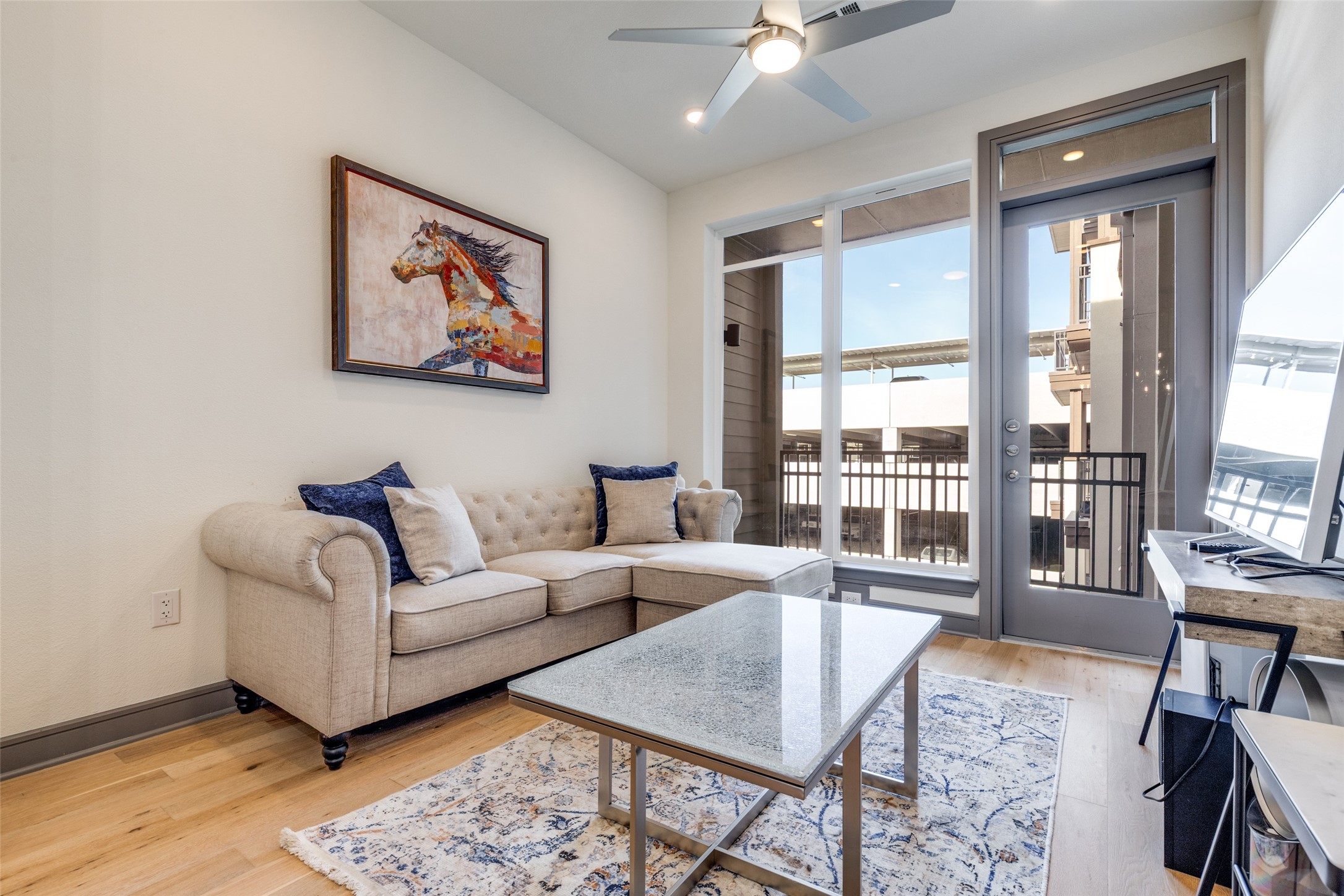 Property photo 01 of 2700 Old Denton Road UNIT 3350, Carrollton, TX 75007 | MLS #21153378
