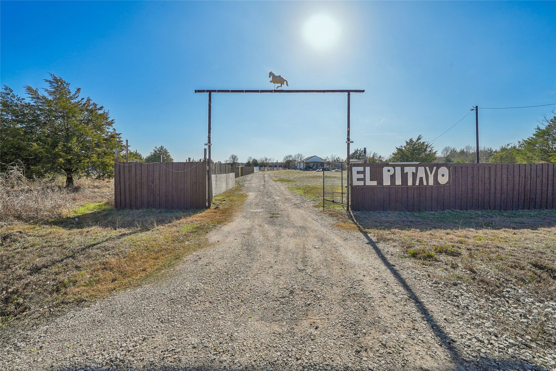 21896 County Road 4072, Kemp, TX, 75143
