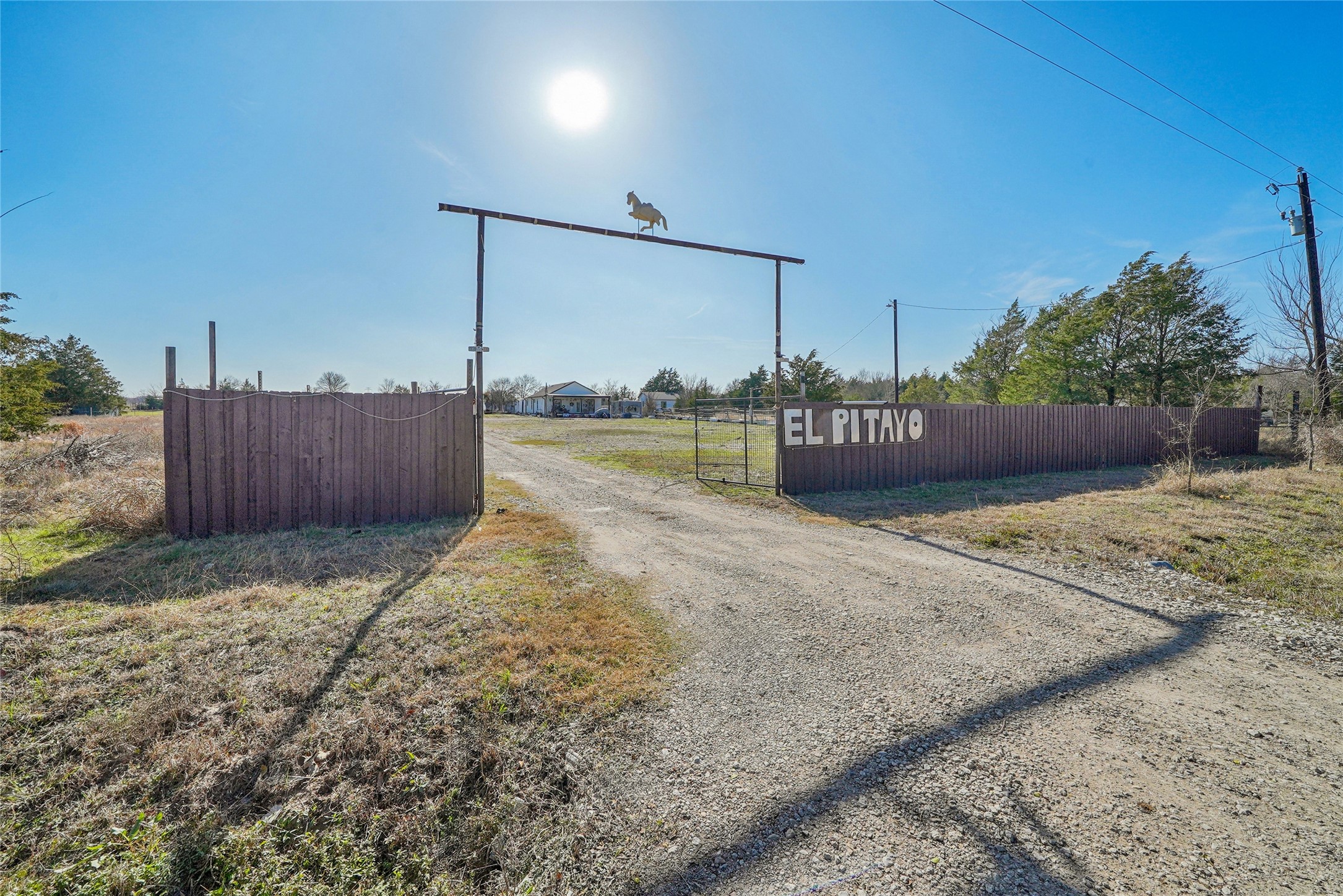 21896 County Road 4072, Kemp, TX, 75143