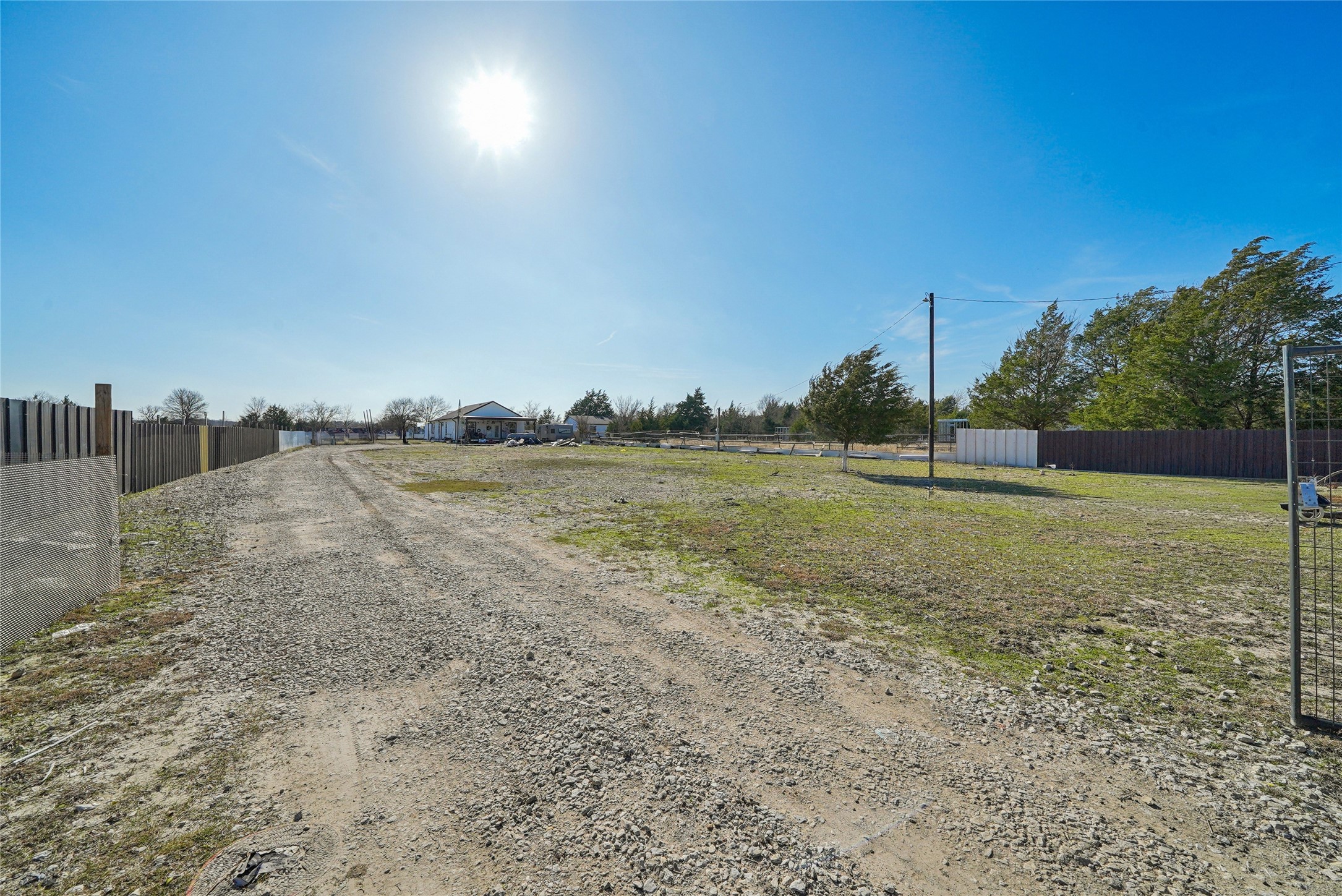 21896 County Road 4072, Kemp, TX, 75143