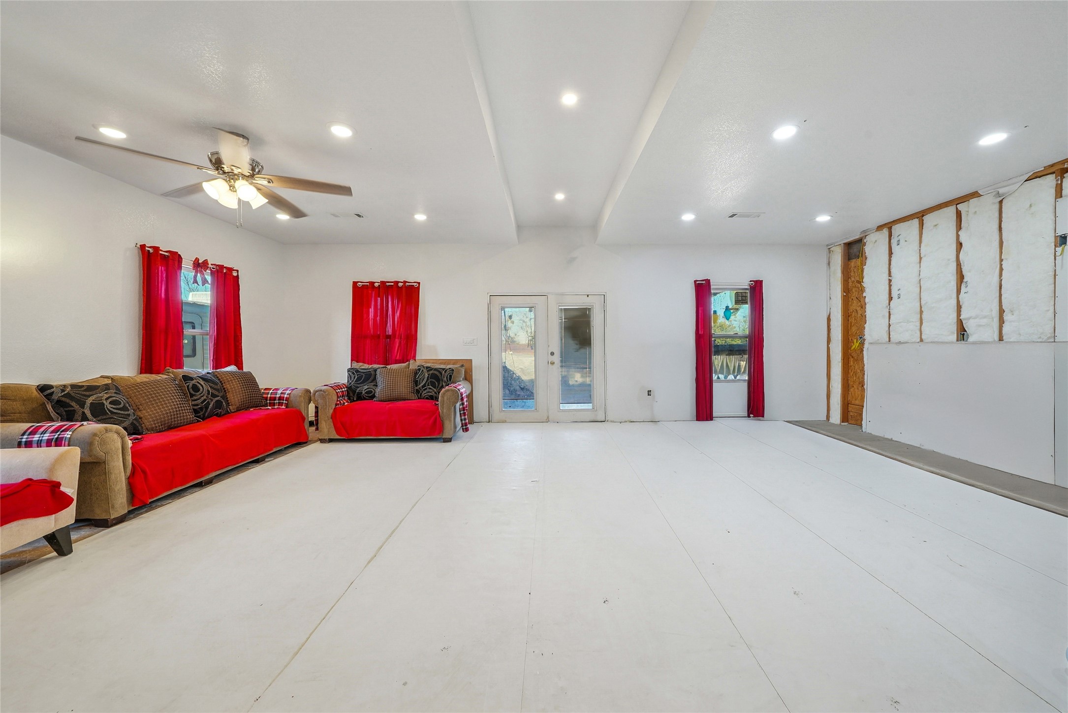 21896 County Road 4072, Kemp, TX, 75143