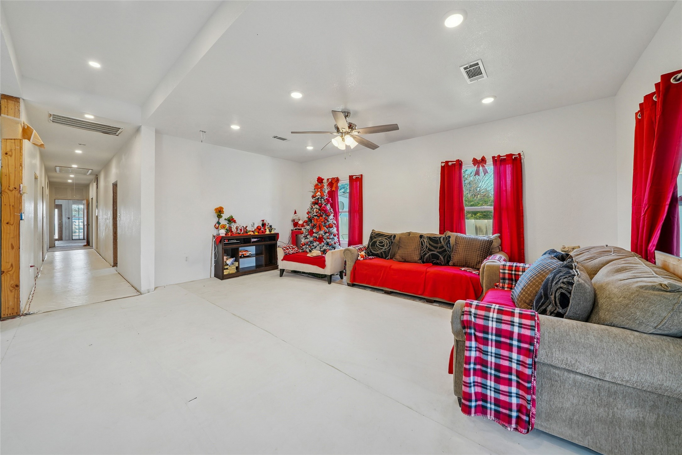 21896 County Road 4072, Kemp, TX, 75143