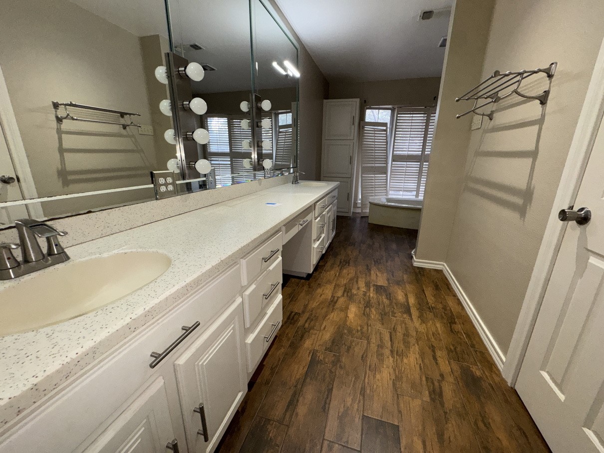 7324 Old Mill Run, Fort Worth, TX, 76133