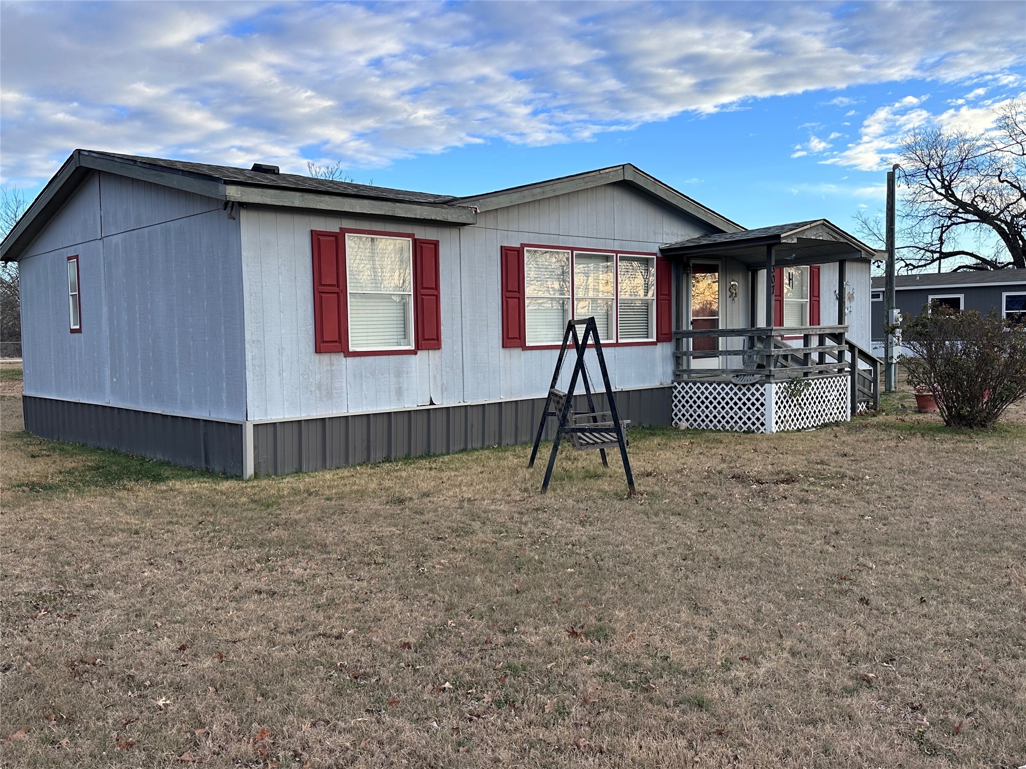 Property photo 02 of 307 W Division Street, Graford, TX 76449 | MLS #21153596