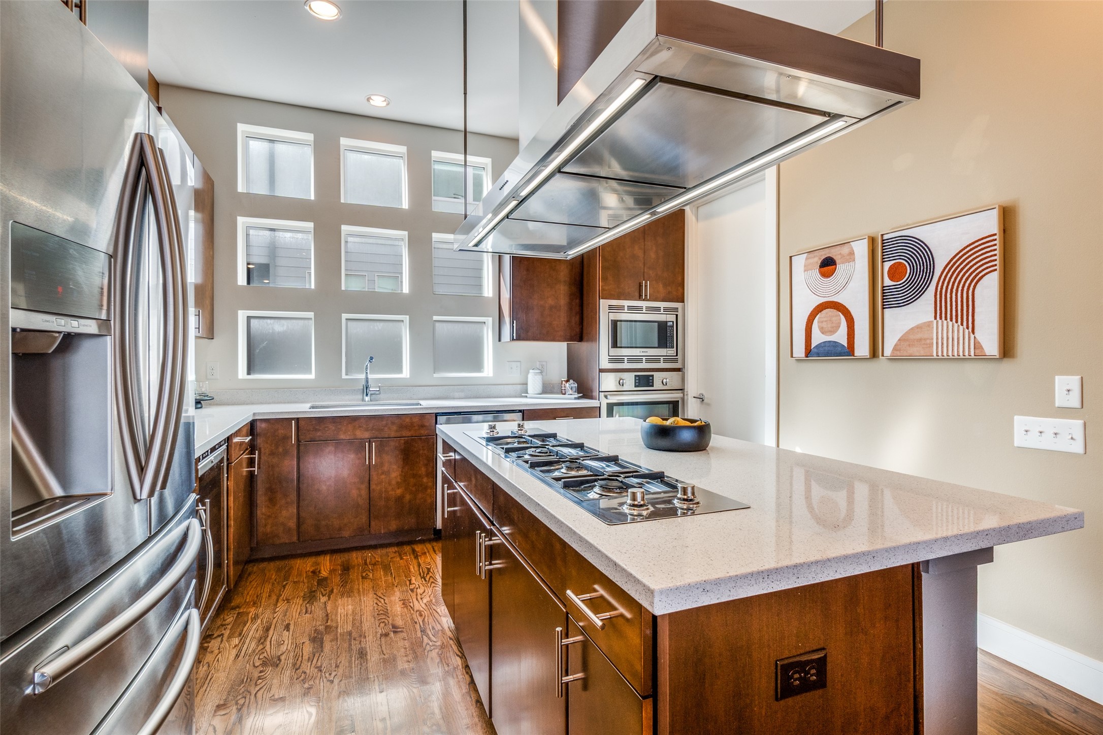 4610 Steel Street, Dallas, TX, 75219