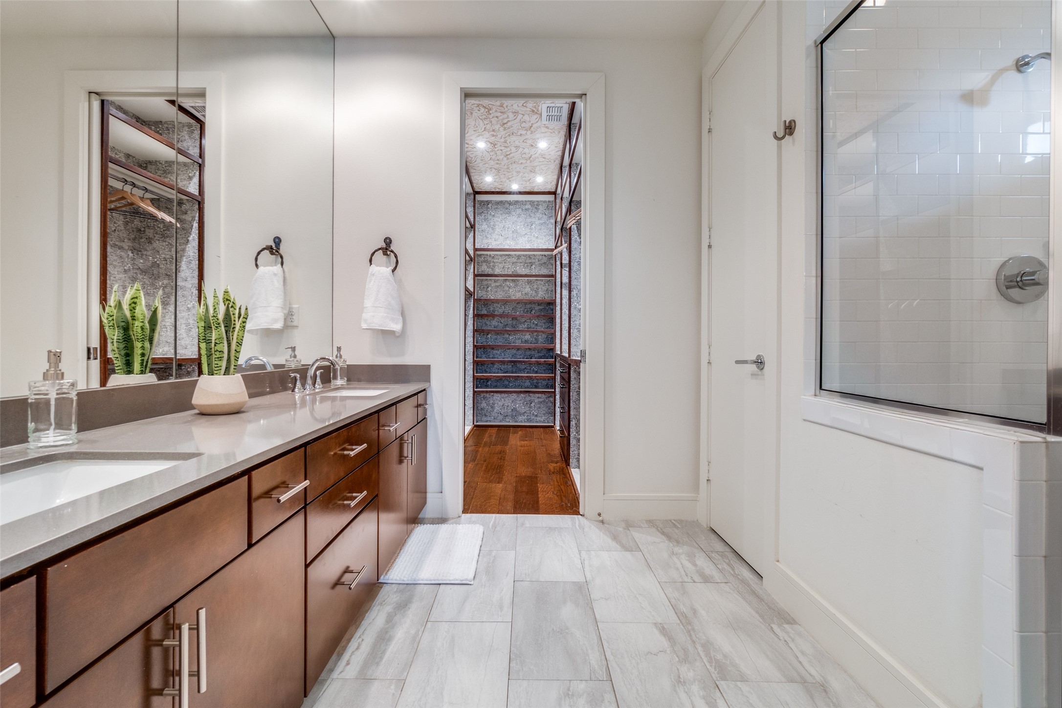 4610 Steel Street, Dallas, TX, 75219