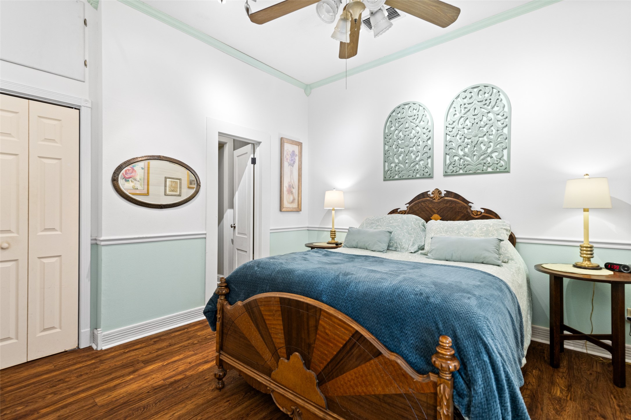 203 E Dixon Street, Jefferson, TX, 75657