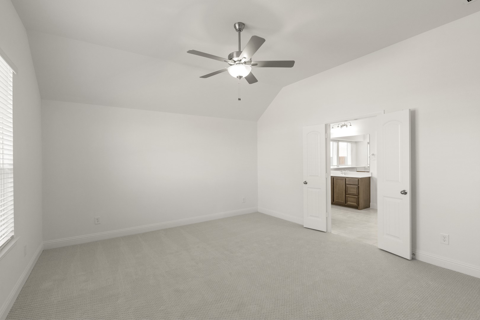 1404 Elle Lane, Aubrey, TX, 76227