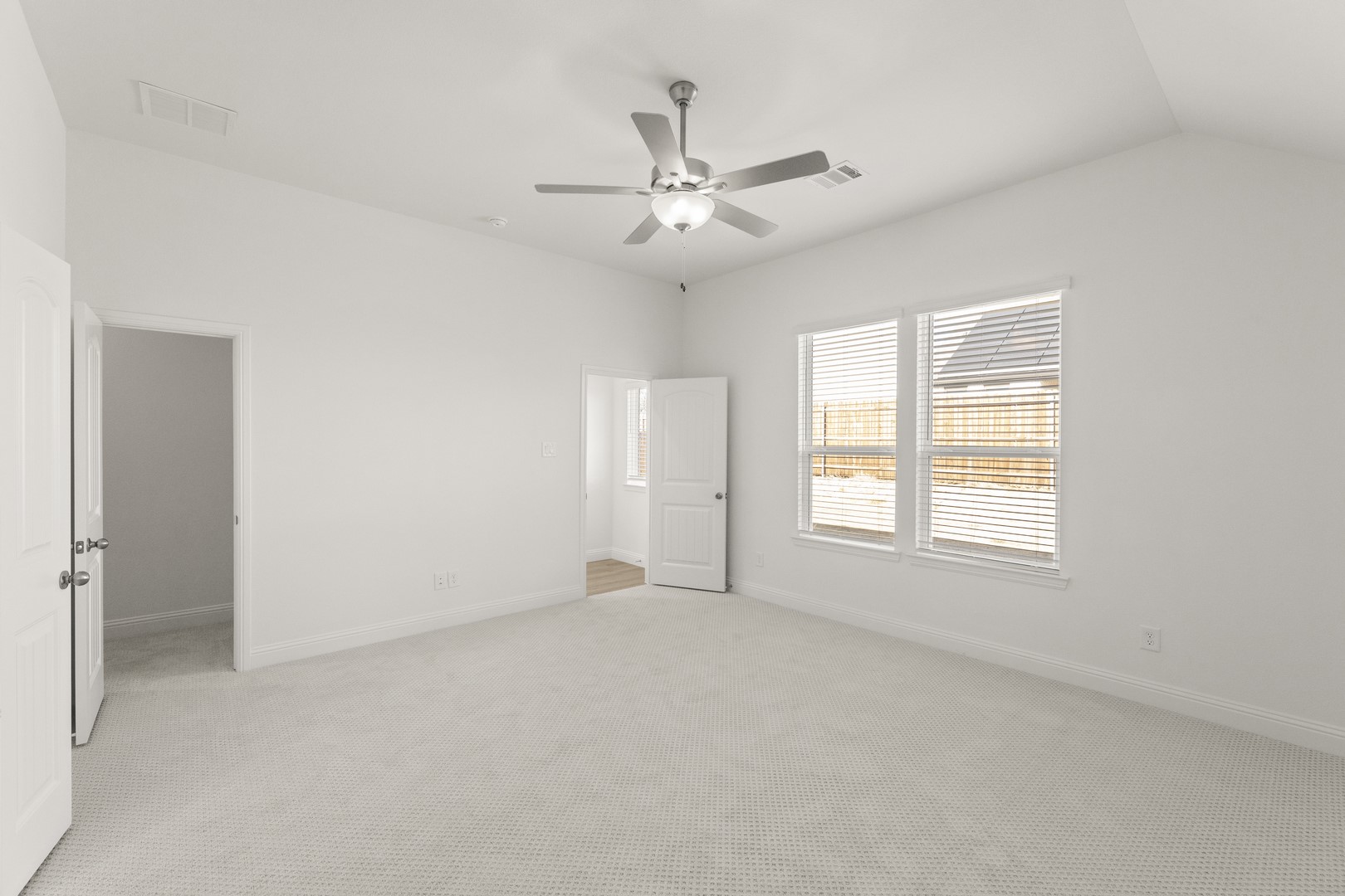 1404 Elle Lane, Aubrey, TX, 76227