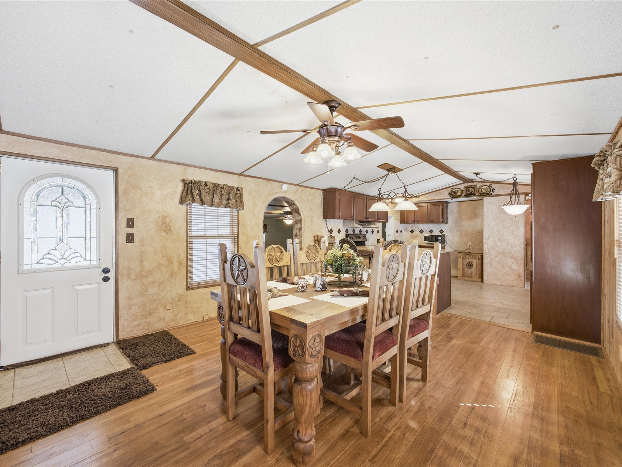 196 S Perch Road, Bowie, TX, 76230