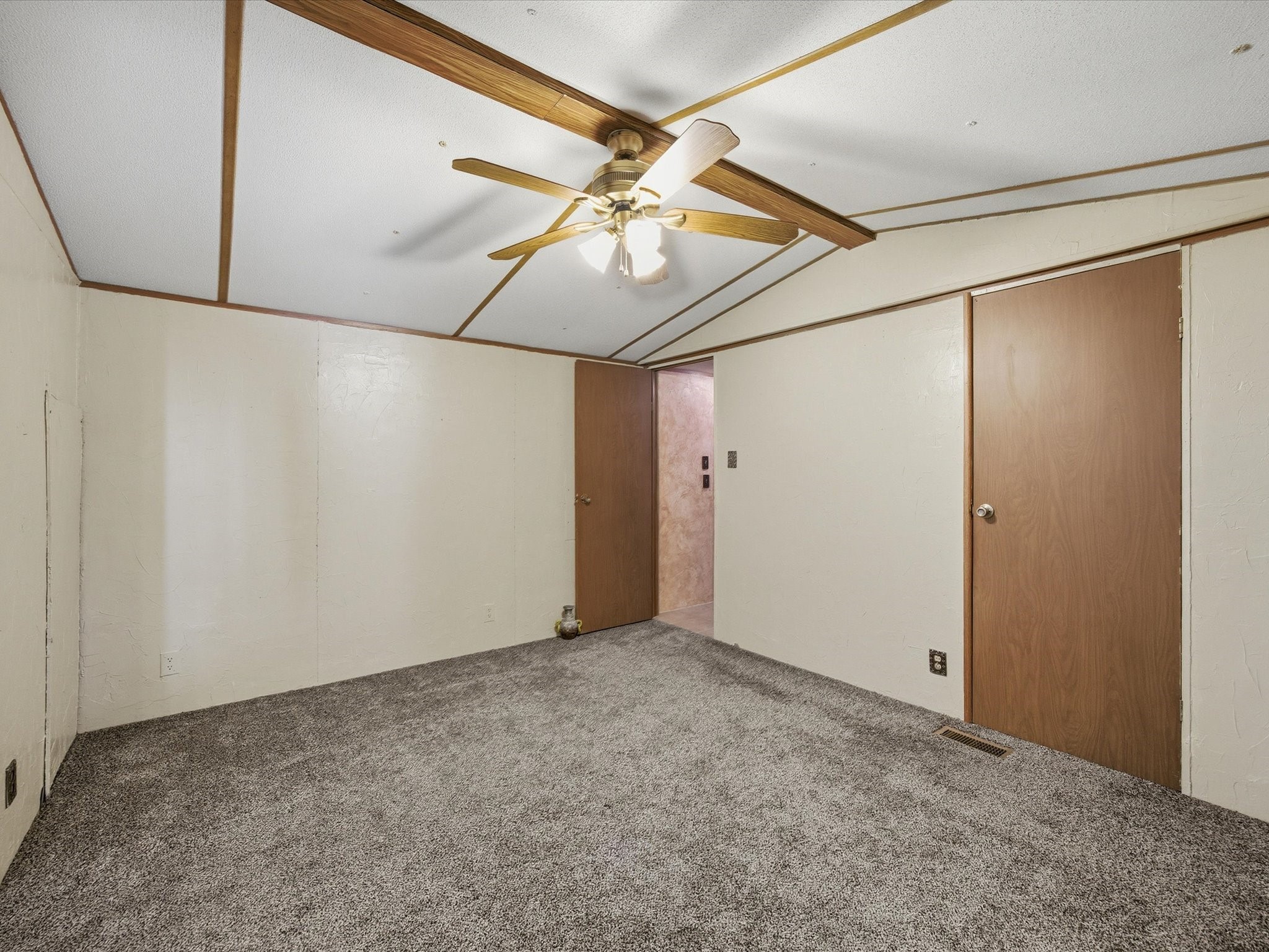 196 S Perch Road, Bowie, TX, 76230