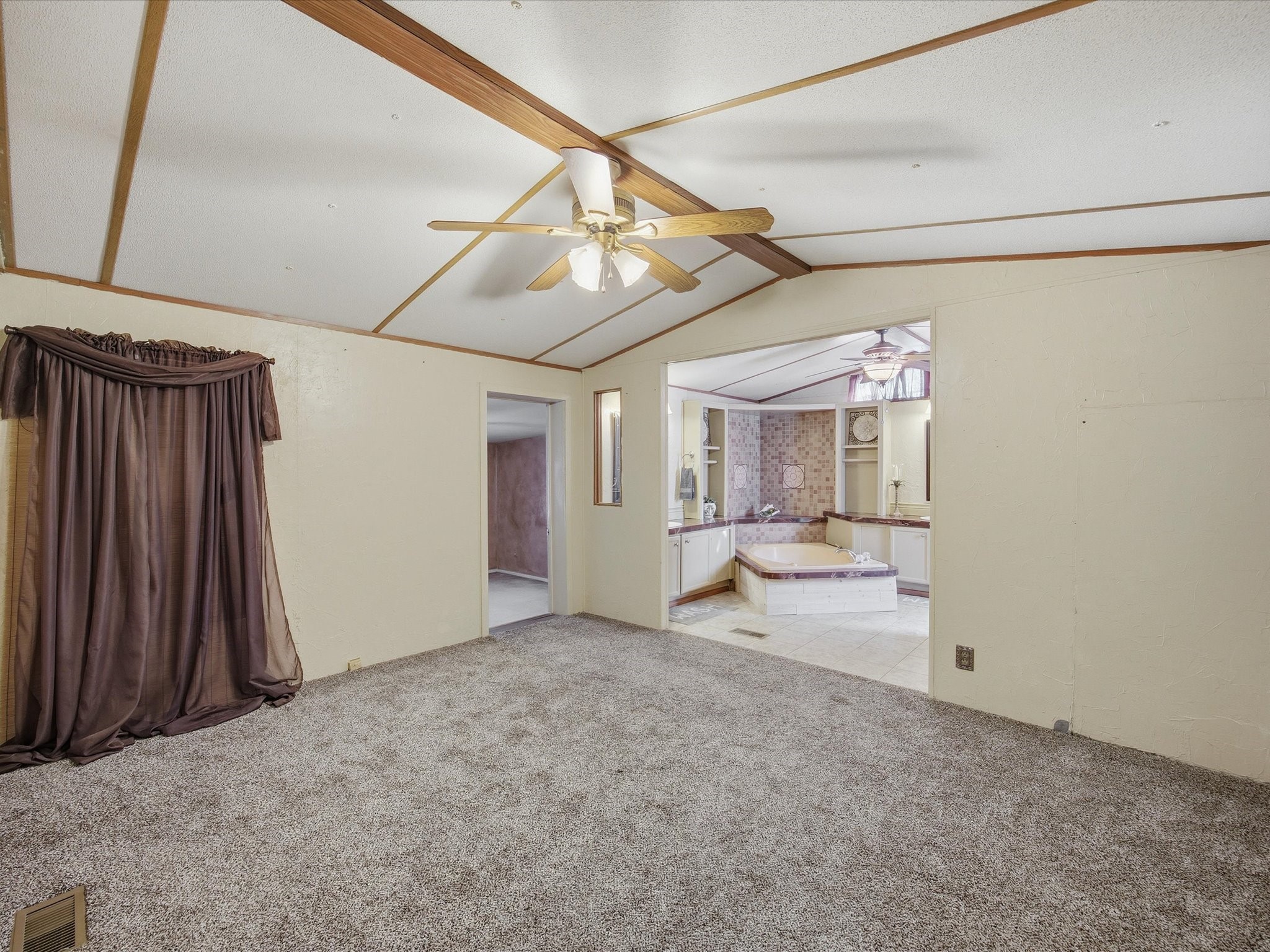 196 S Perch Road, Bowie, TX, 76230