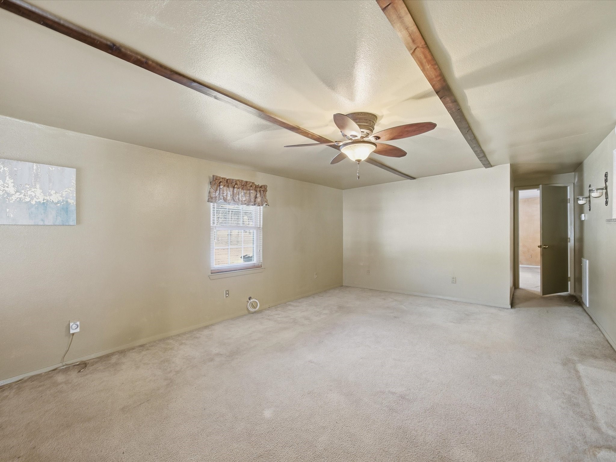 196 S Perch Road, Bowie, TX, 76230