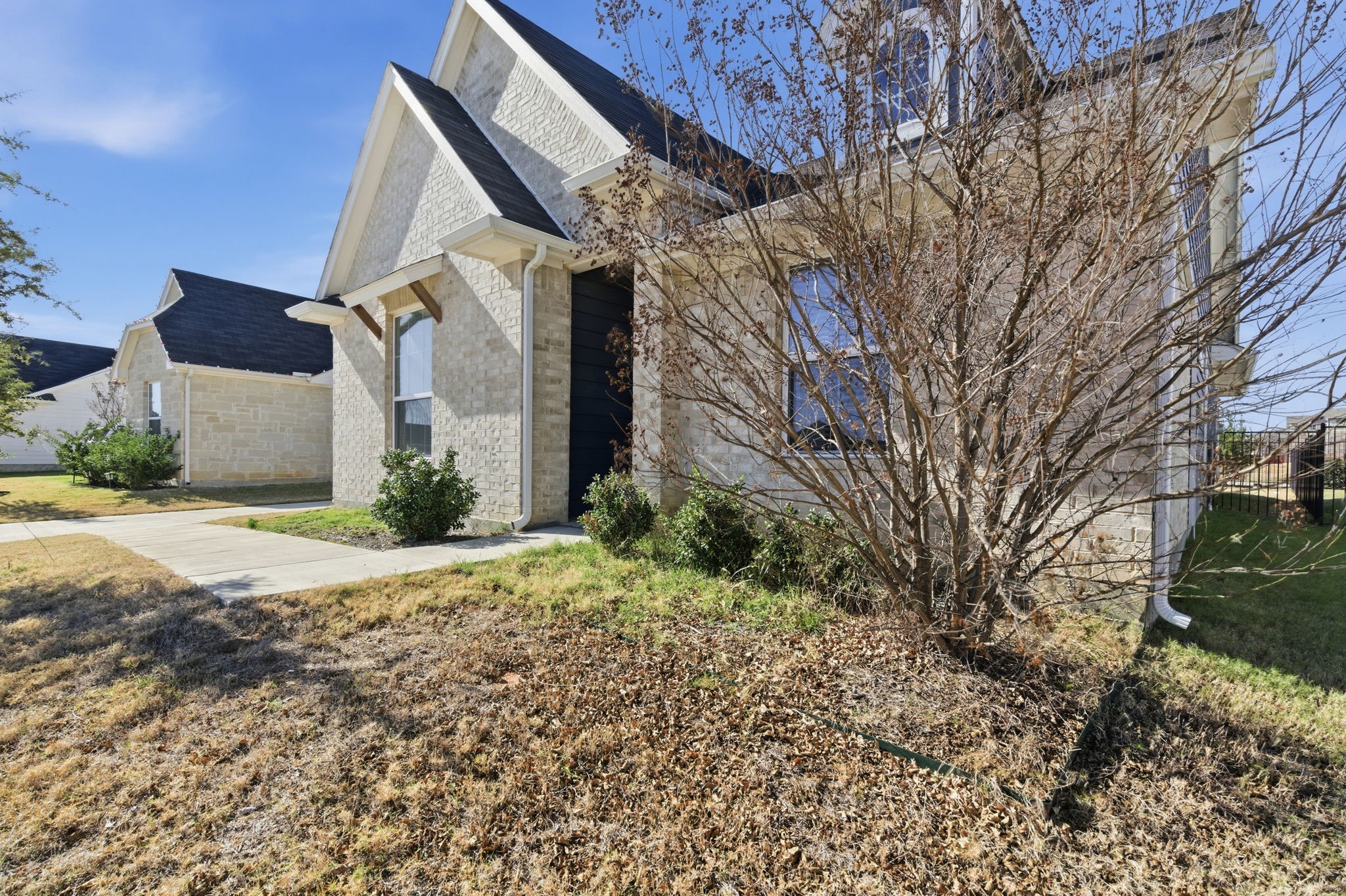 649 Charlotte Lane, Burleson, TX, 76028