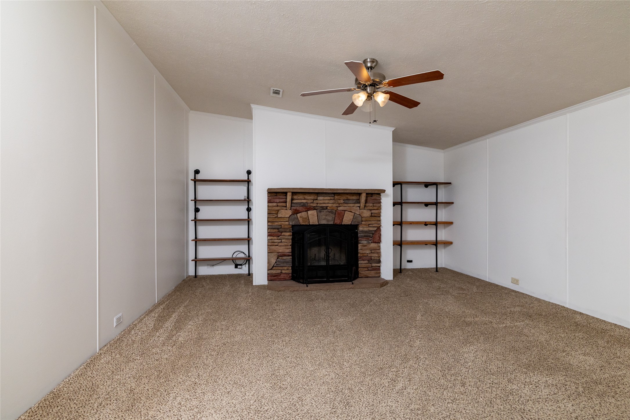 2614 County Road 4010, Decatur, TX, 76234