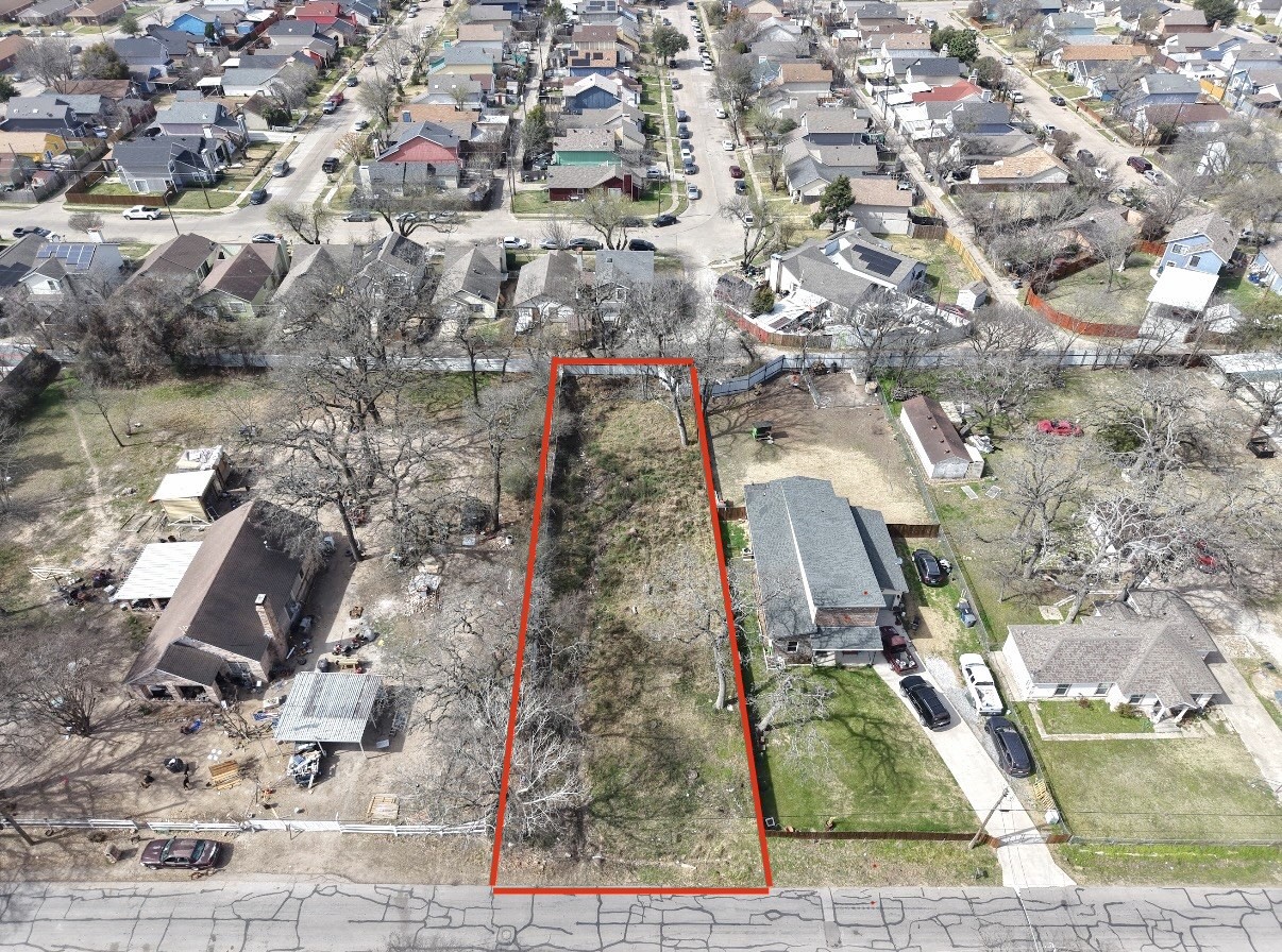 1913 Leroy Road, Dallas, TX, 75217