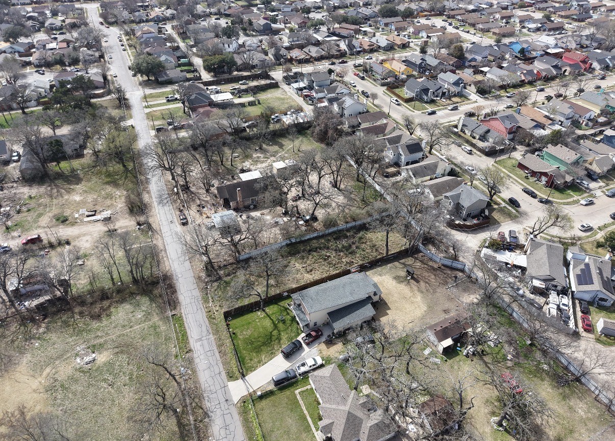 1913 Leroy Road, Dallas, TX, 75217