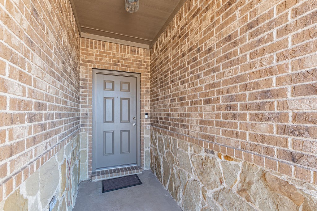 6811 Gamecock Court, Greenville, TX, 75402