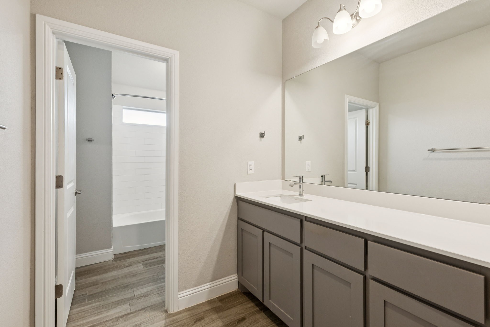 622 Summer Grove Drive, Midlothian, TX, 76065