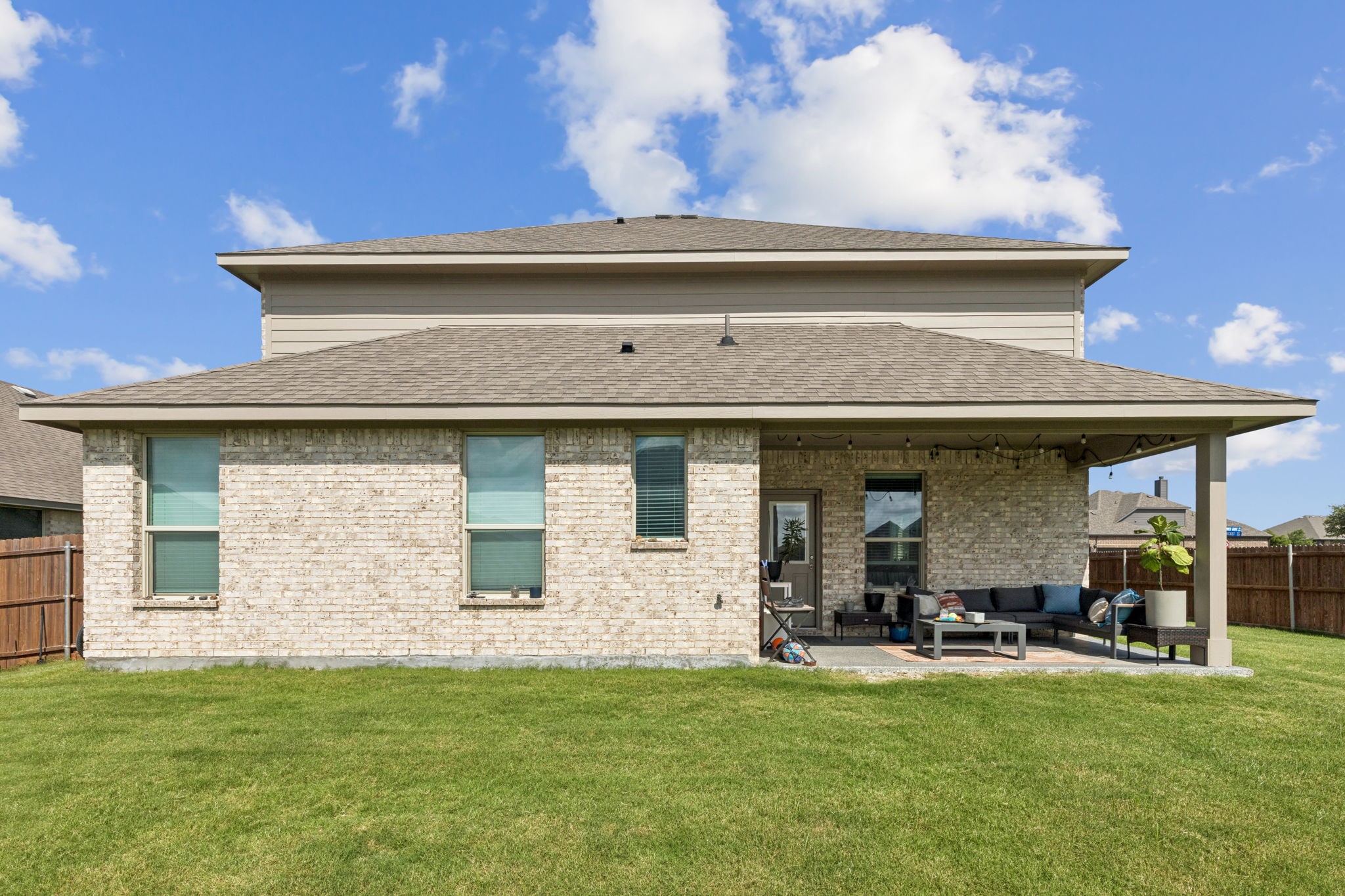 622 Summer Grove Drive, Midlothian, TX, 76065