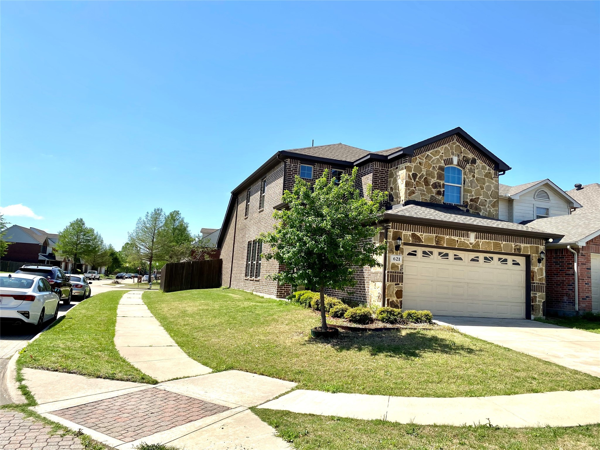 Property photo 02 of 621 Fleming Street, Wylie, TX 75098 | MLS #21155759