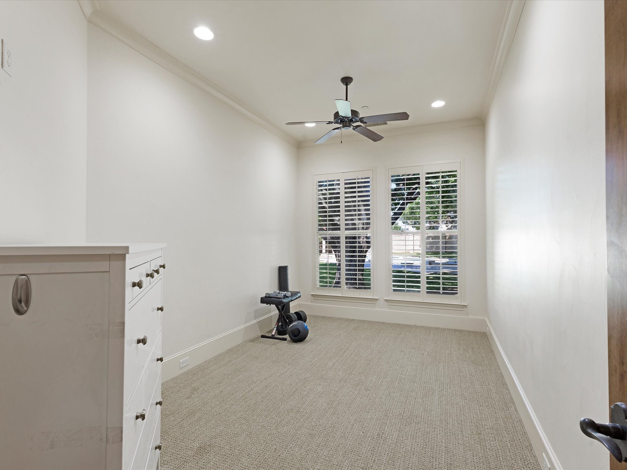 2965 S Sunbeck Circle, Farmers Branch, TX, 75234
