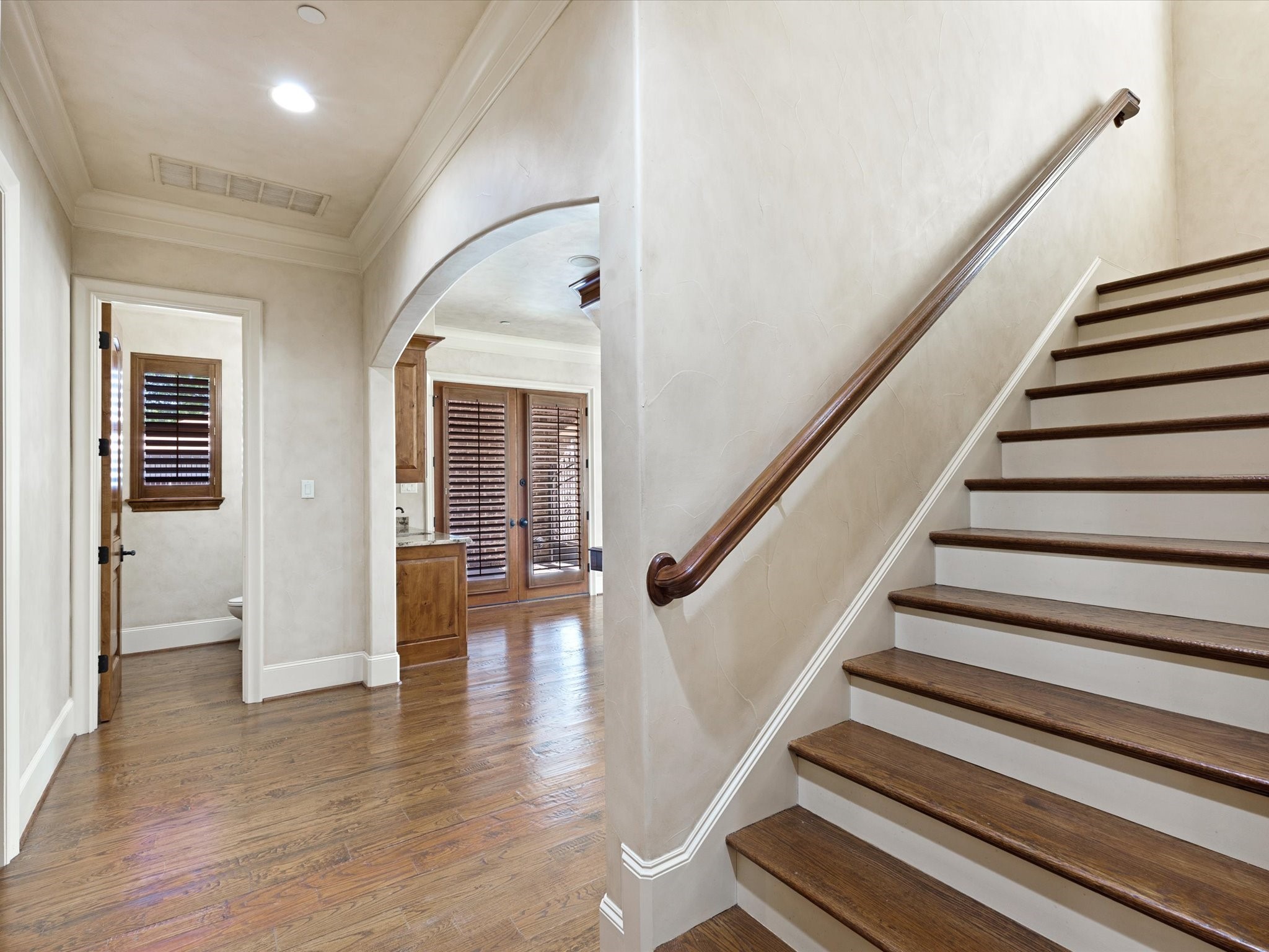 2965 S Sunbeck Circle, Farmers Branch, TX, 75234