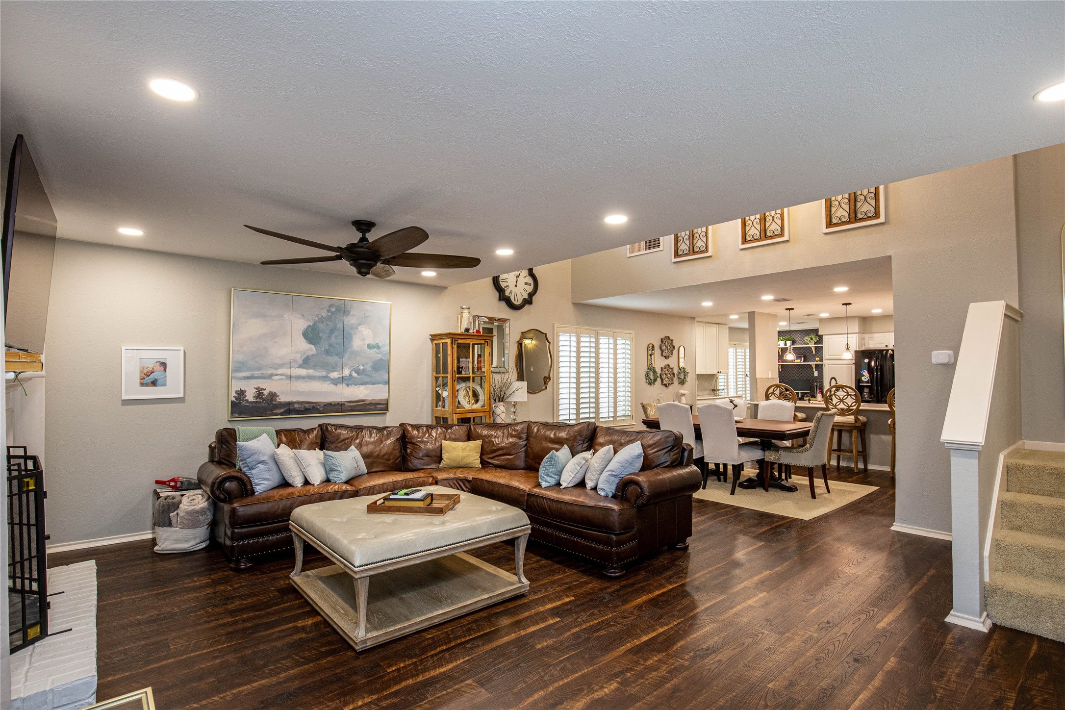 Property photo 03 of 135 Pleasant Grove Lane, Waco, TX 76712 | MLS #21156080