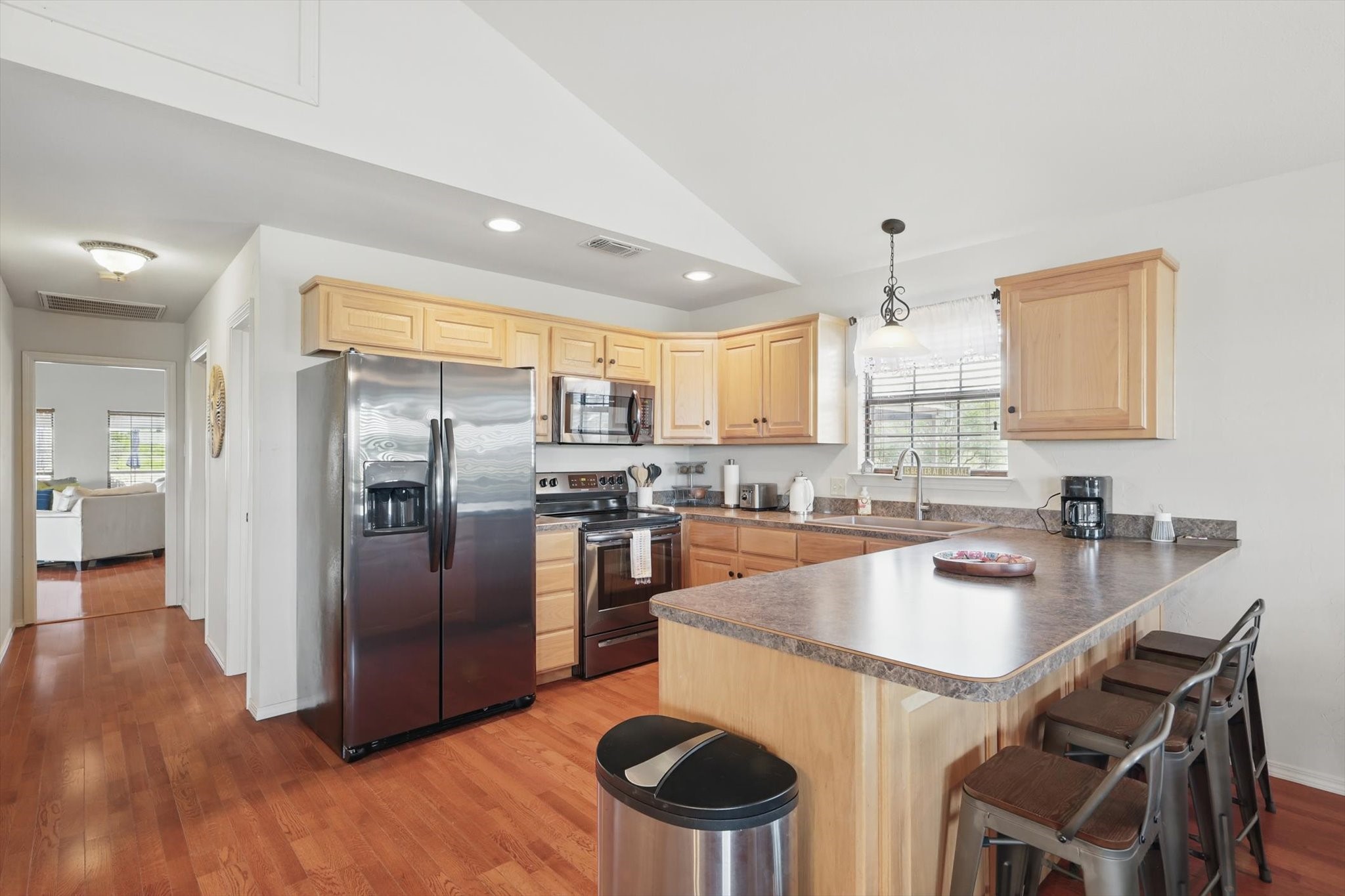 186 W Hells Gate Drive, Strawn, TX, 76475
