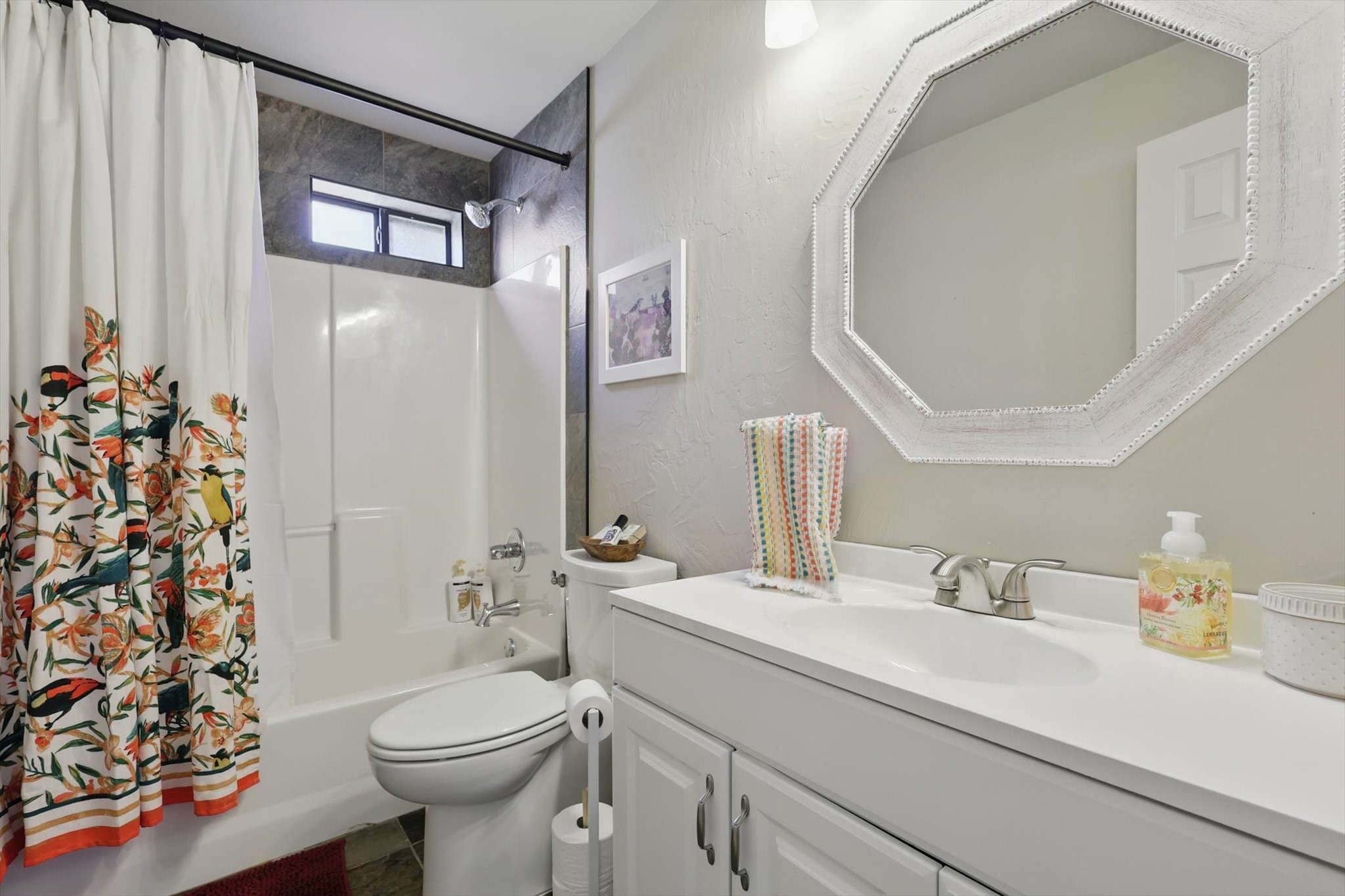 186 W Hells Gate Drive, Strawn, TX, 76475