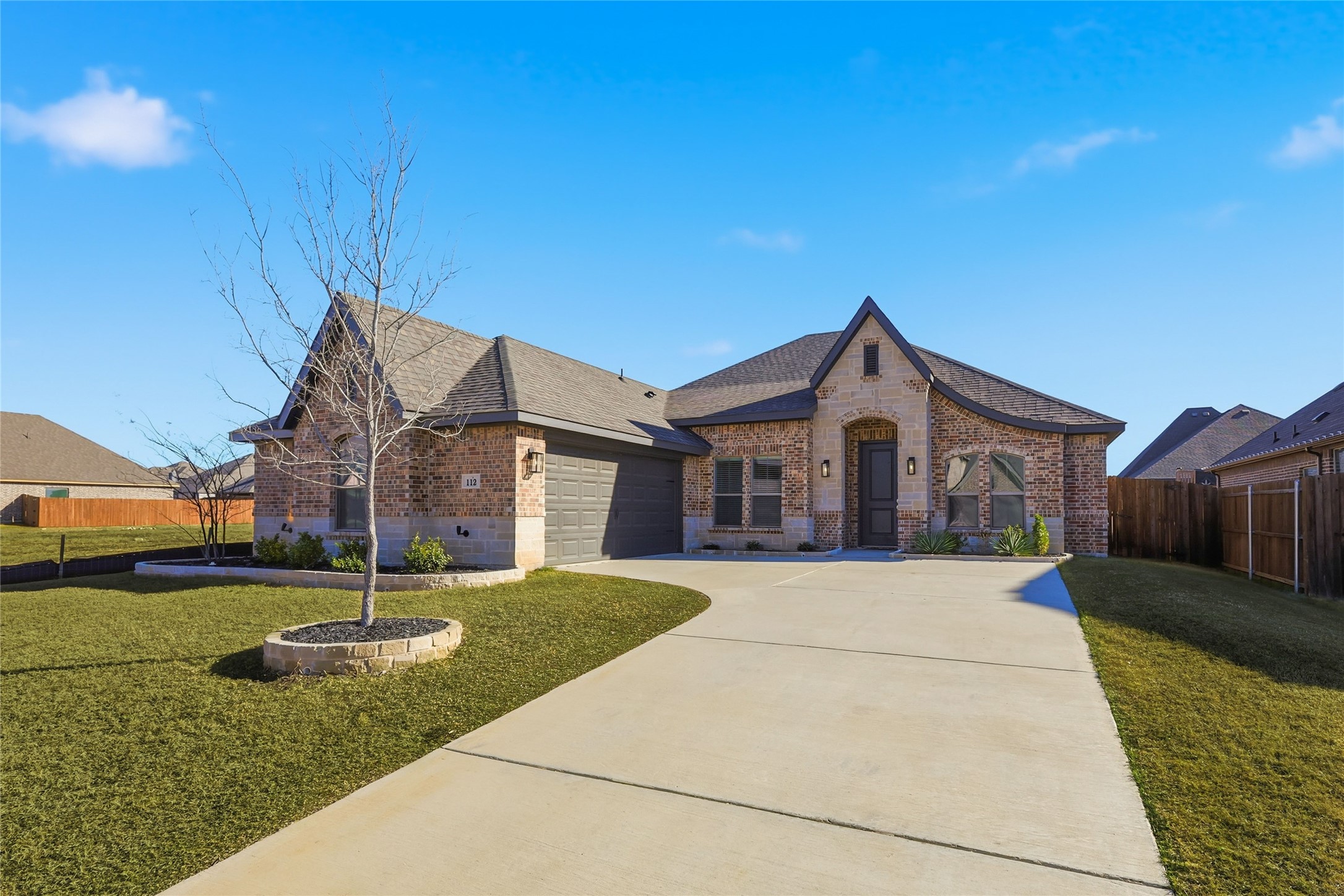 112 Mockingbird Hill, Joshua, TX, 76058