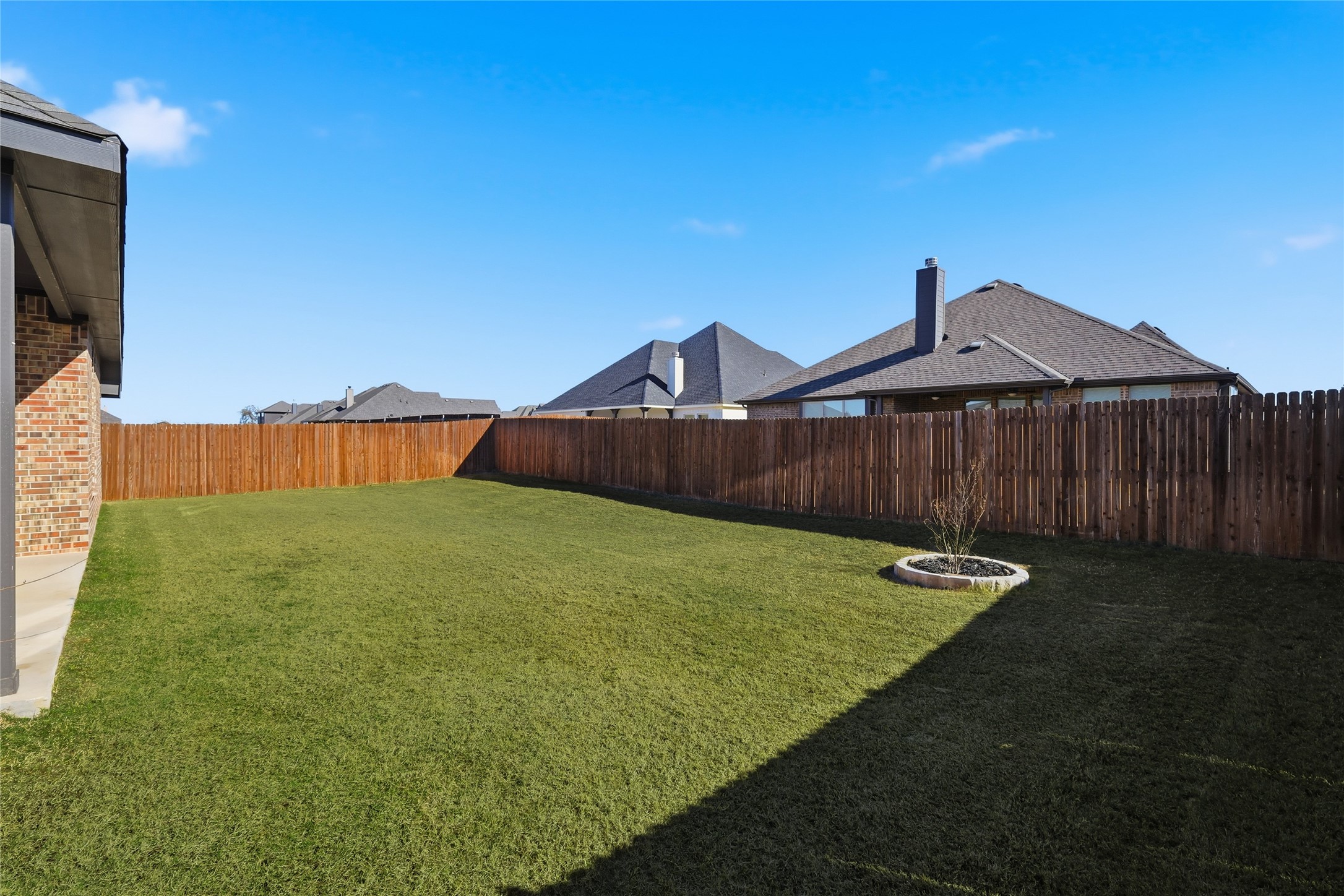 112 Mockingbird Hill, Joshua, TX, 76058