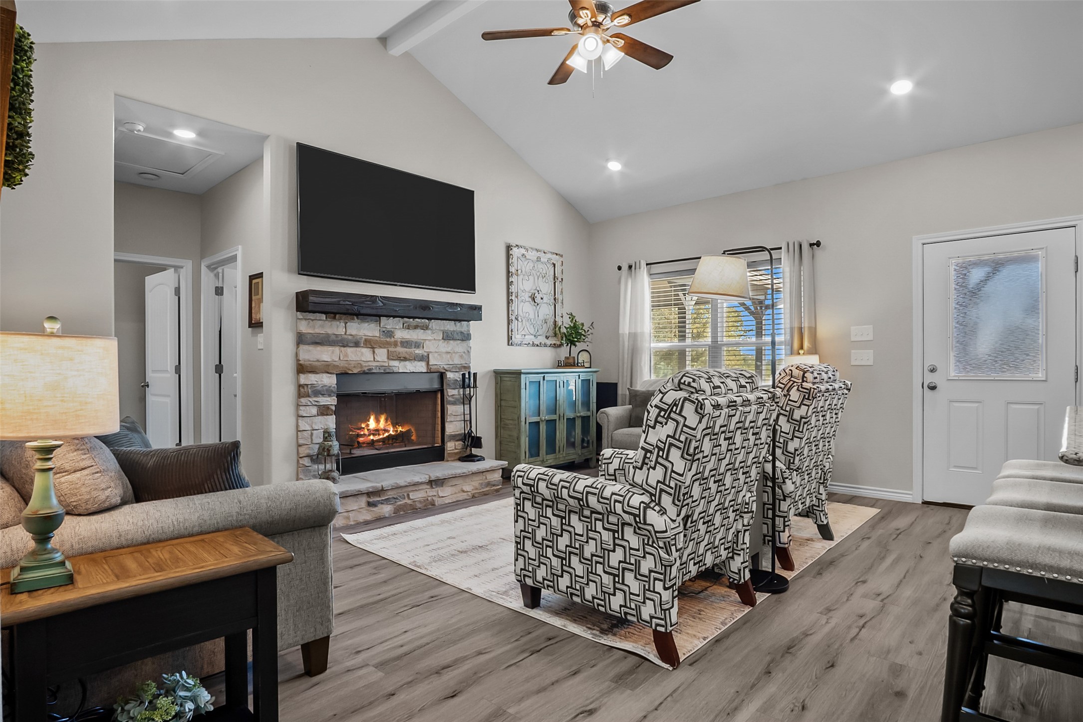 805 Carter Lane, Santo, TX, 76472