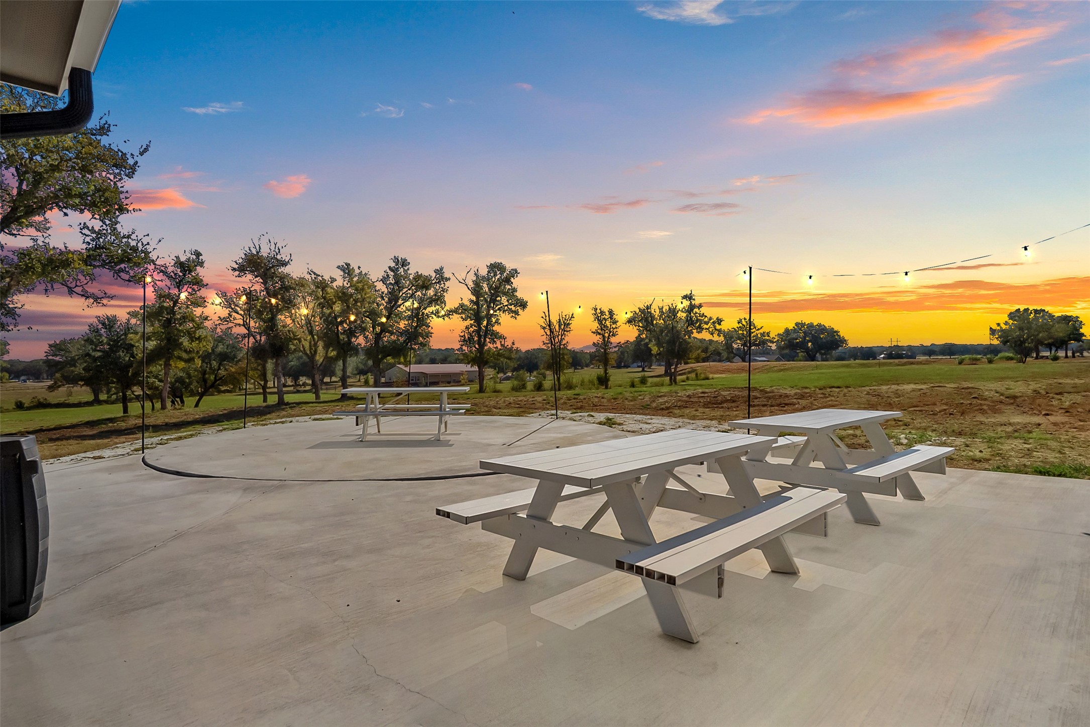 805 Carter Lane, Santo, TX, 76472