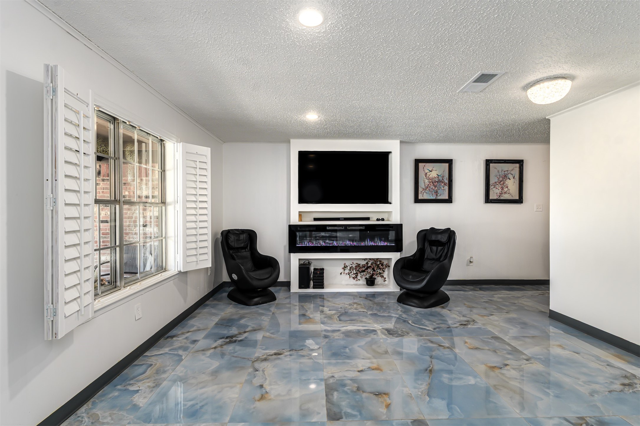 5013 South Drive, Fort Worth, TX, 76132