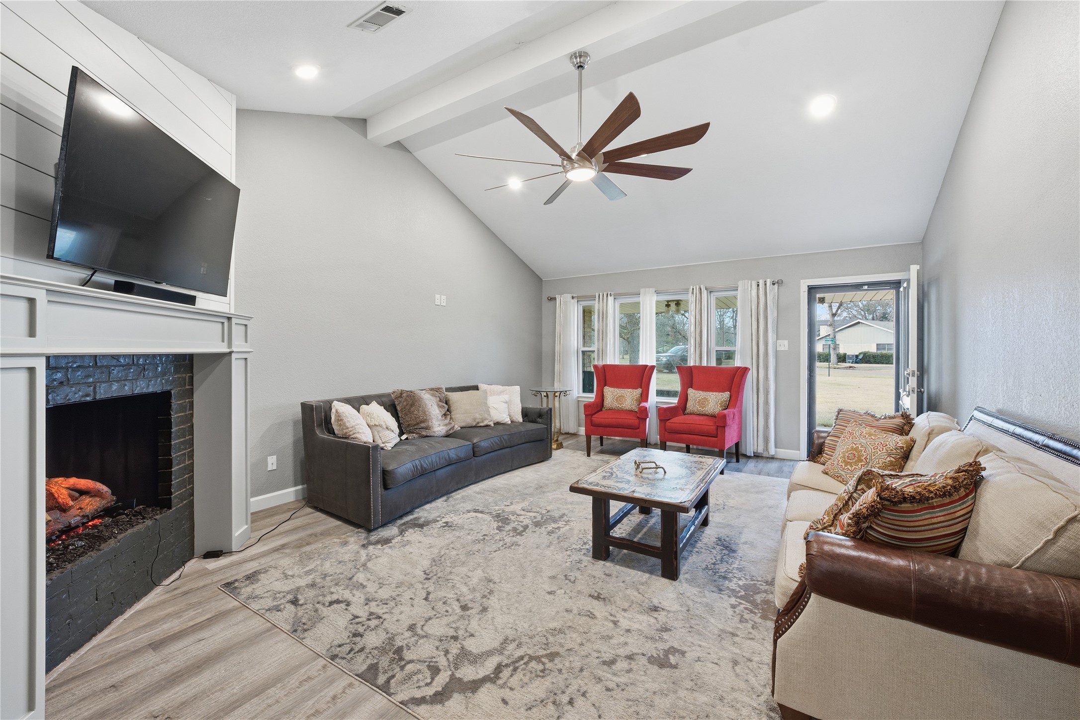 111 Havenwood Drive, Enchanted Oaks, TX, 75156