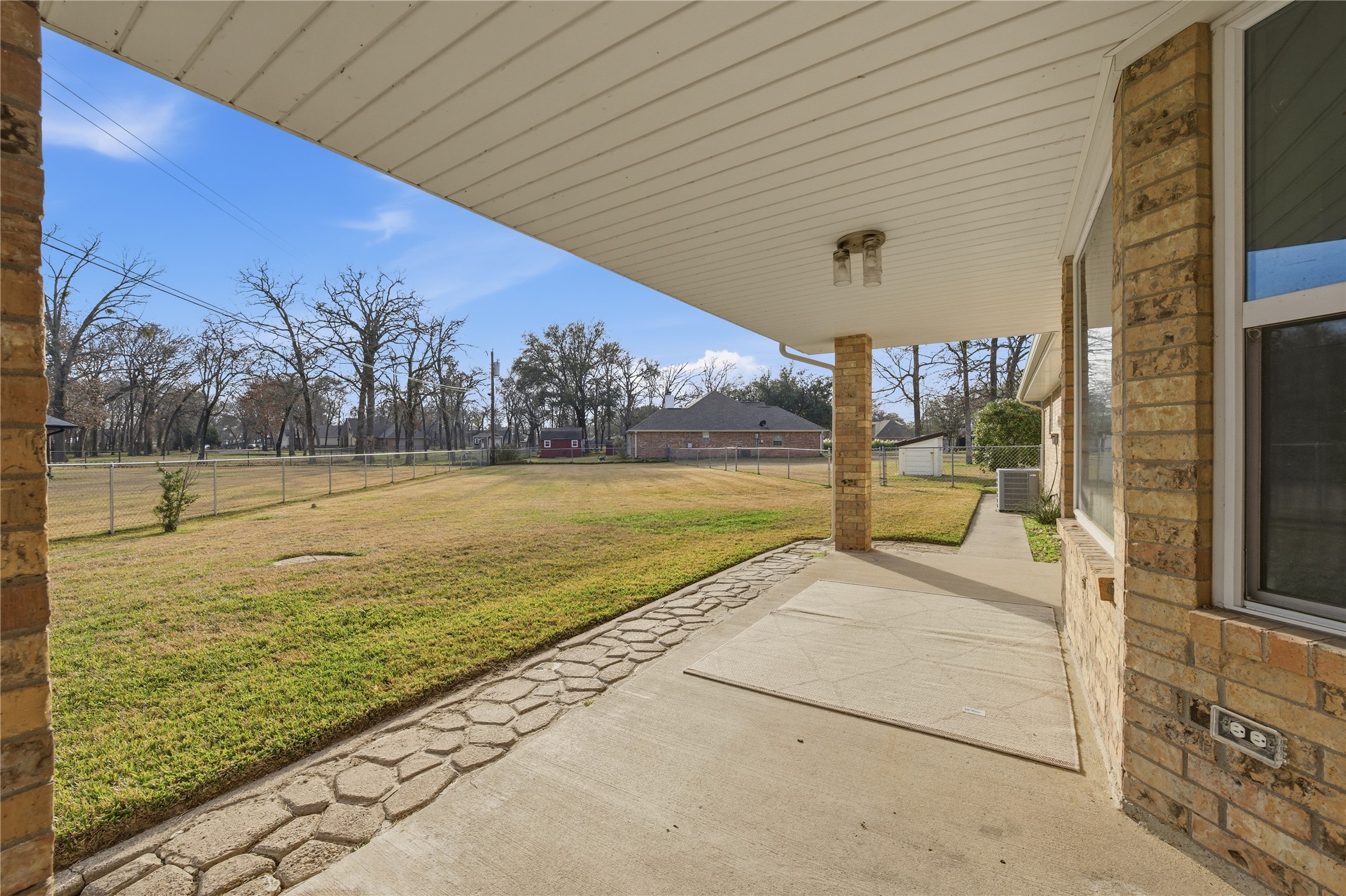 111 Havenwood Drive, Enchanted Oaks, TX, 75156