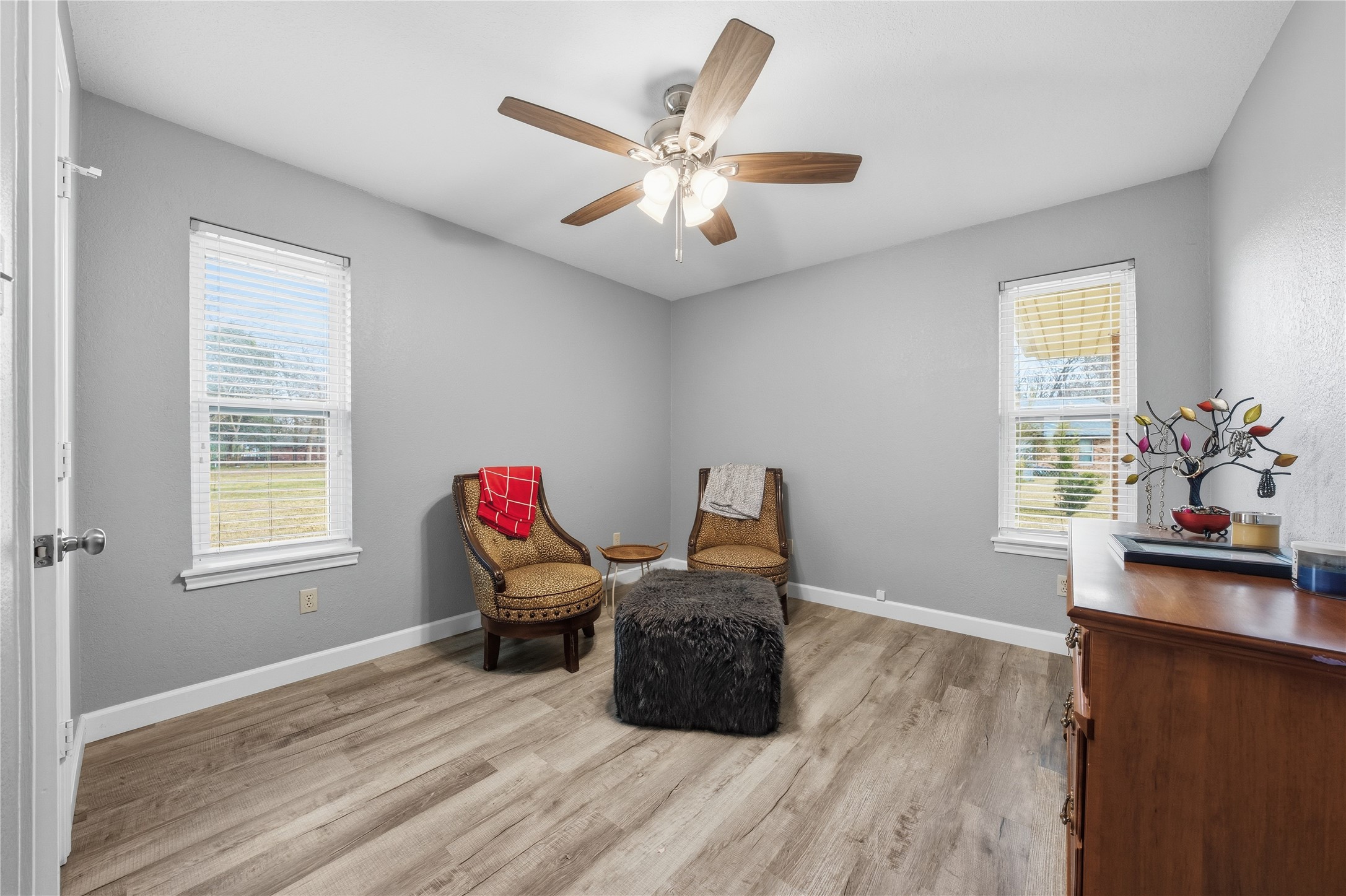 111 Havenwood Drive, Enchanted Oaks, TX, 75156