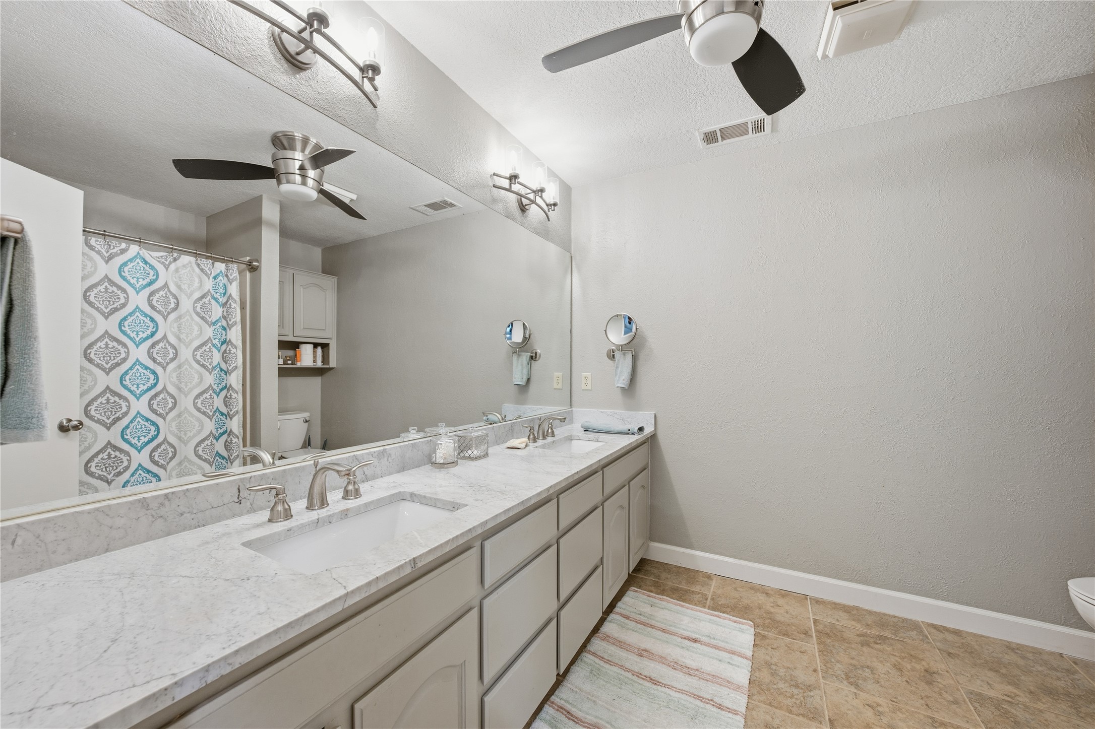 111 Havenwood Drive, Enchanted Oaks, TX, 75156