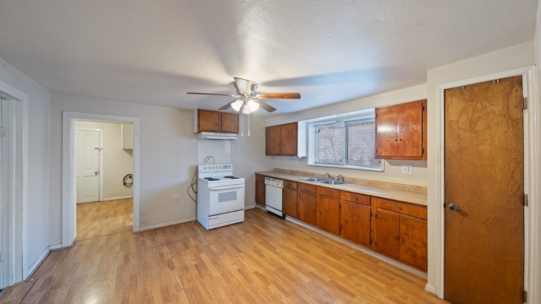 120 Davis Road, Combine, TX, 75159