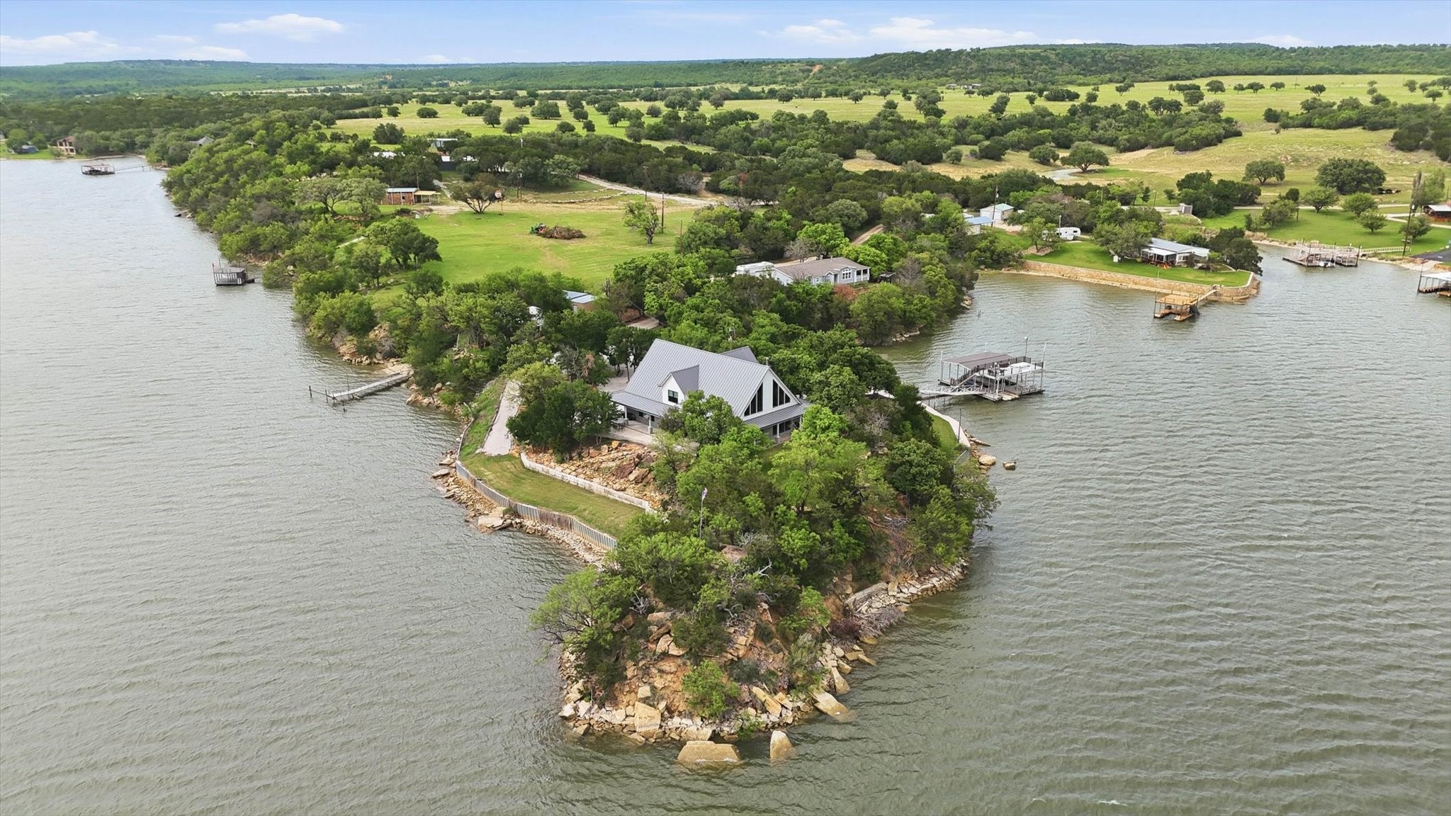 Property photo 02 of 8799 County Road 299, Graham, TX 76450 | MLS #21157347