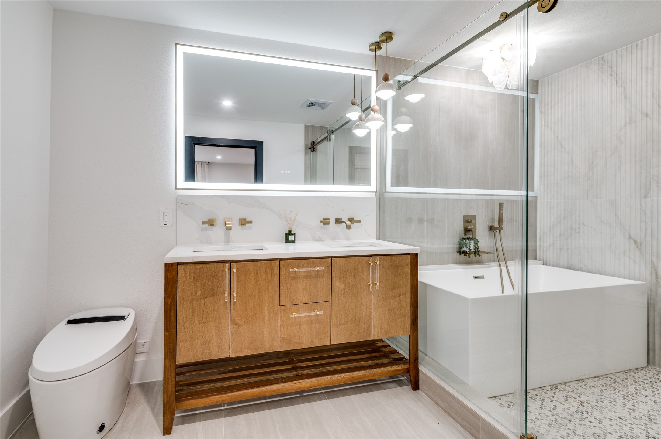 3895 Antigua Circle, Dallas, TX, 75244