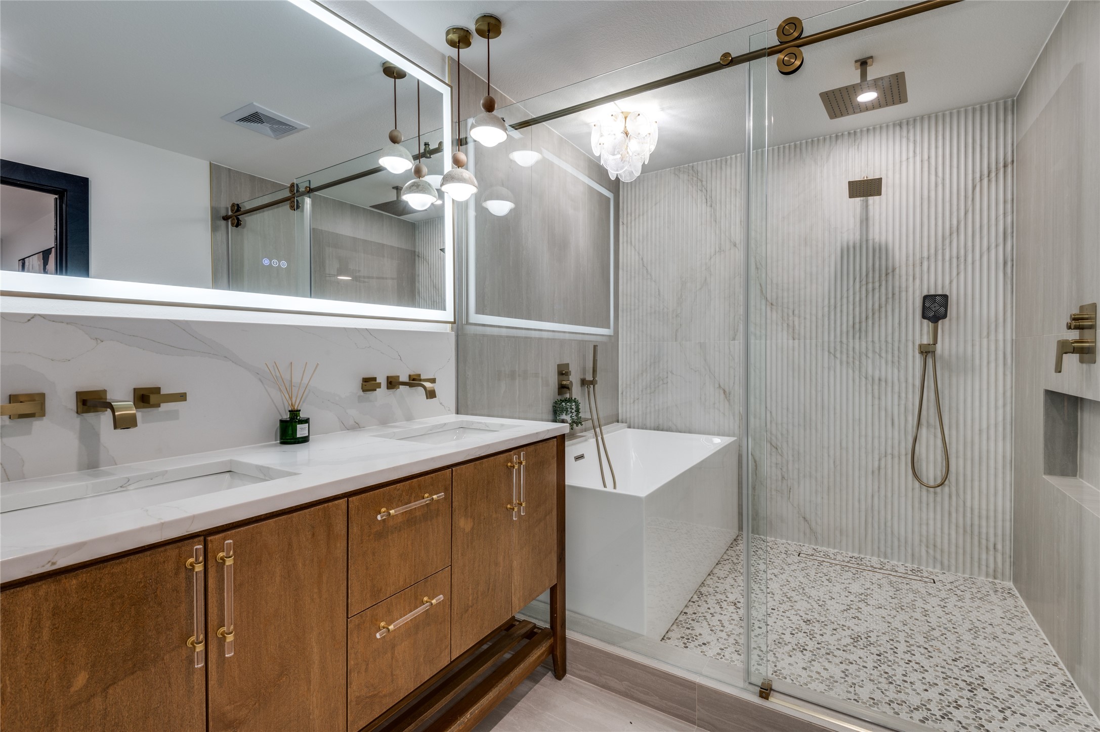 3895 Antigua Circle, Dallas, TX, 75244