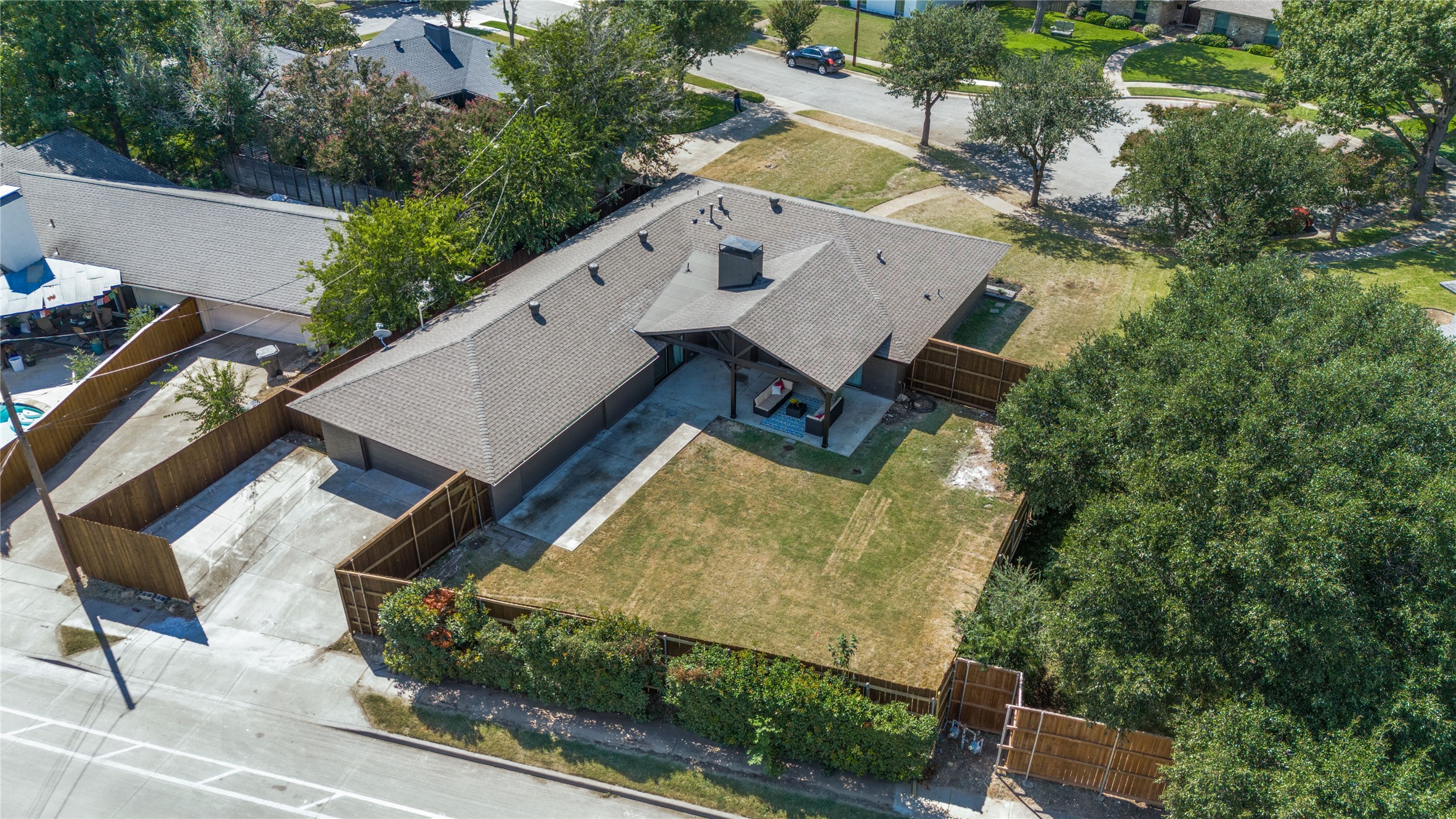 3895 Antigua Circle, Dallas, TX, 75244