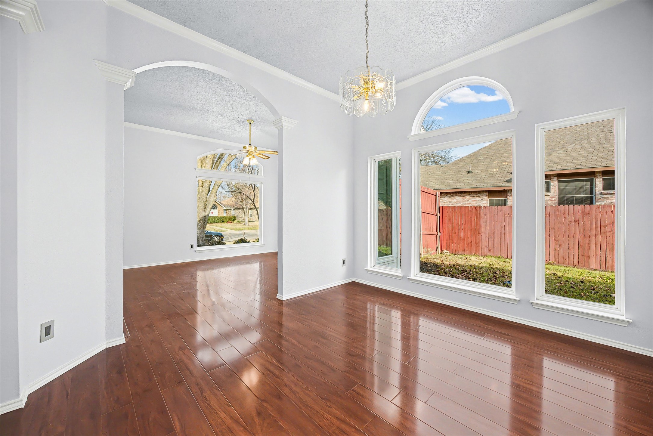1132 Devonshire Drive, Desoto, TX, 75115
