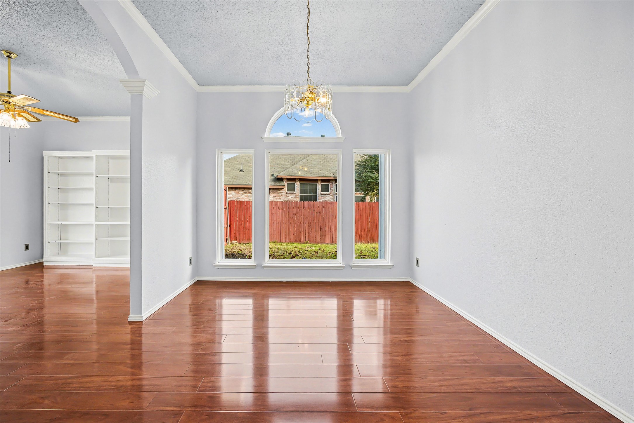 1132 Devonshire Drive, Desoto, TX, 75115