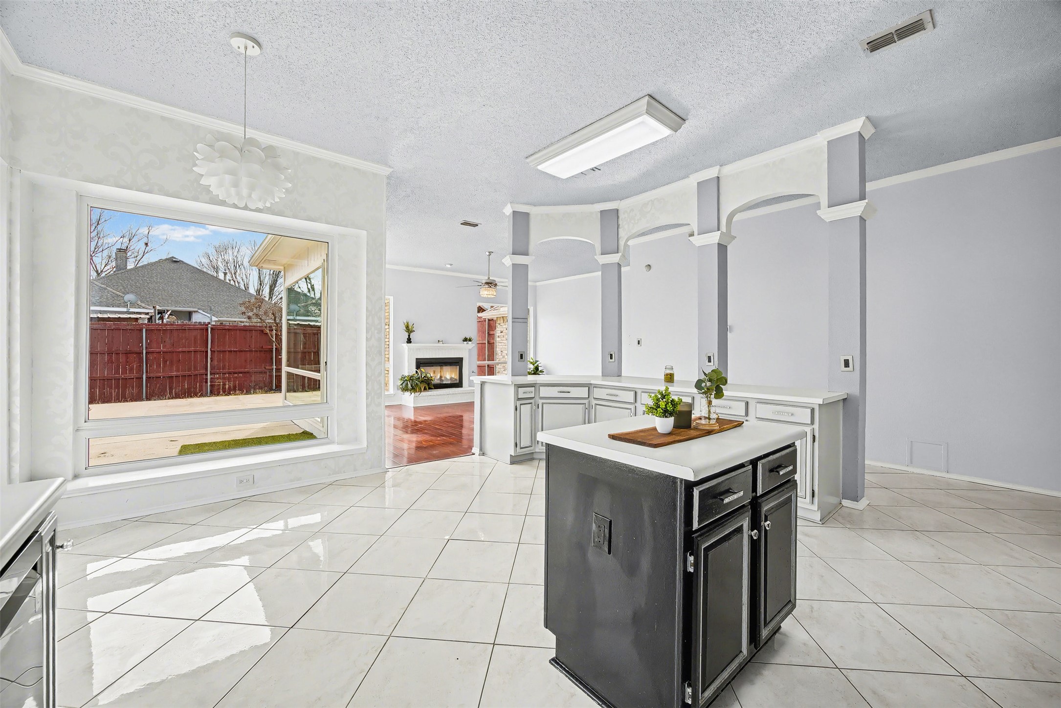 1132 Devonshire Drive, Desoto, TX, 75115