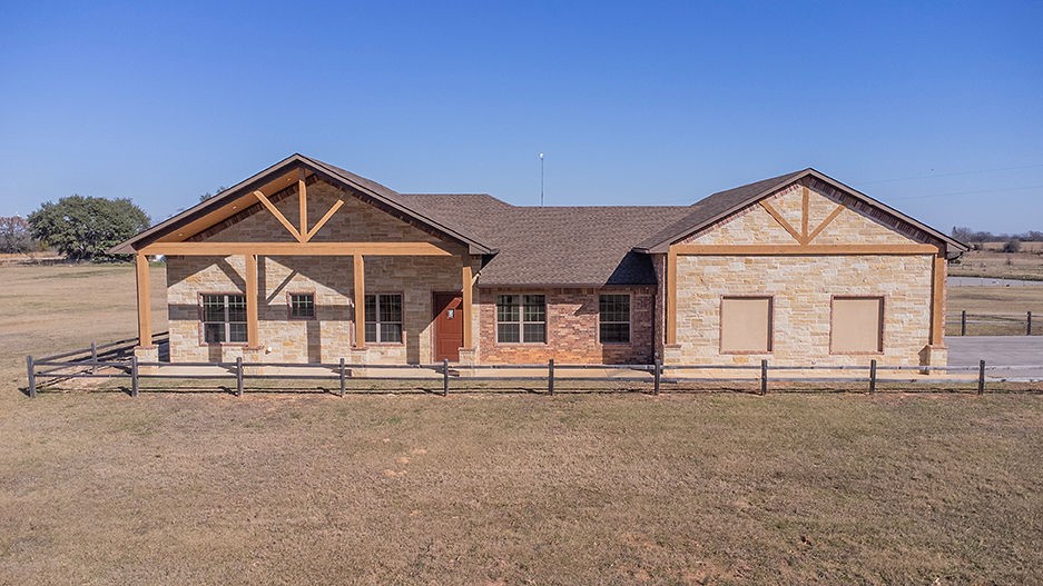 Property photo 01 of 6045 Vz County Road 1110, Grand Saline, TX 75140 | MLS #21157552