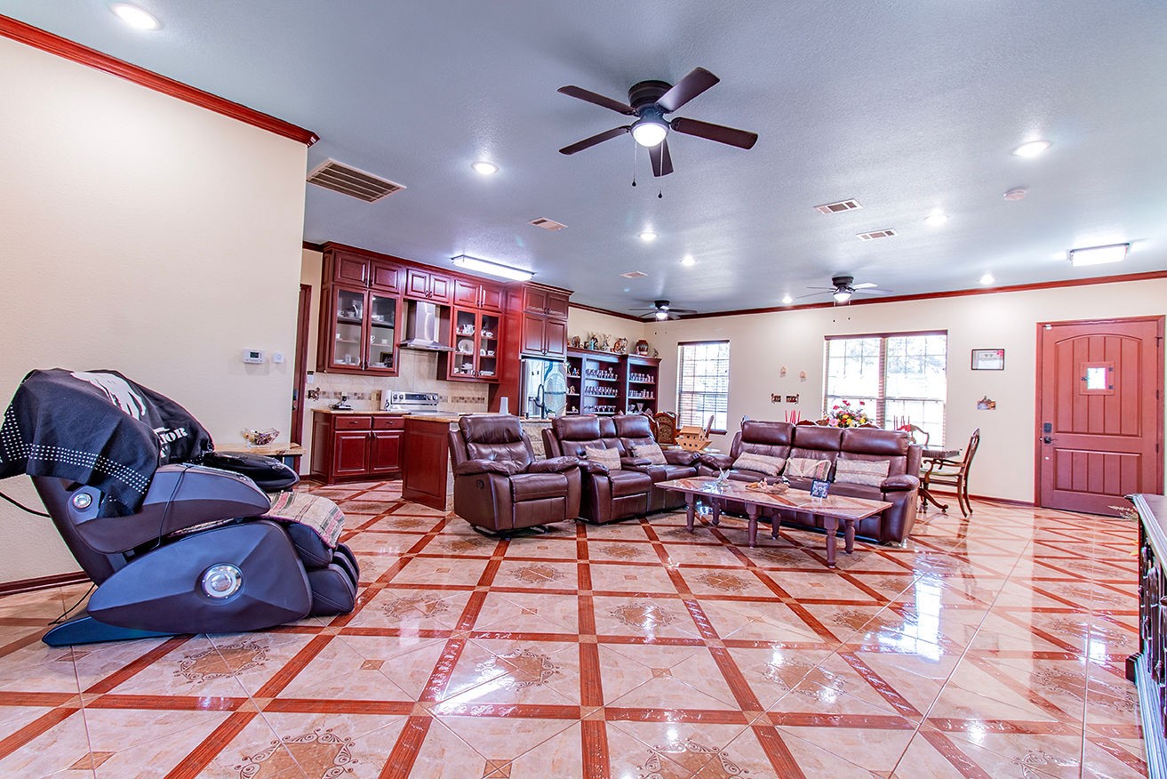 6045 Vz County Road 1110, Grand Saline, TX, 75140